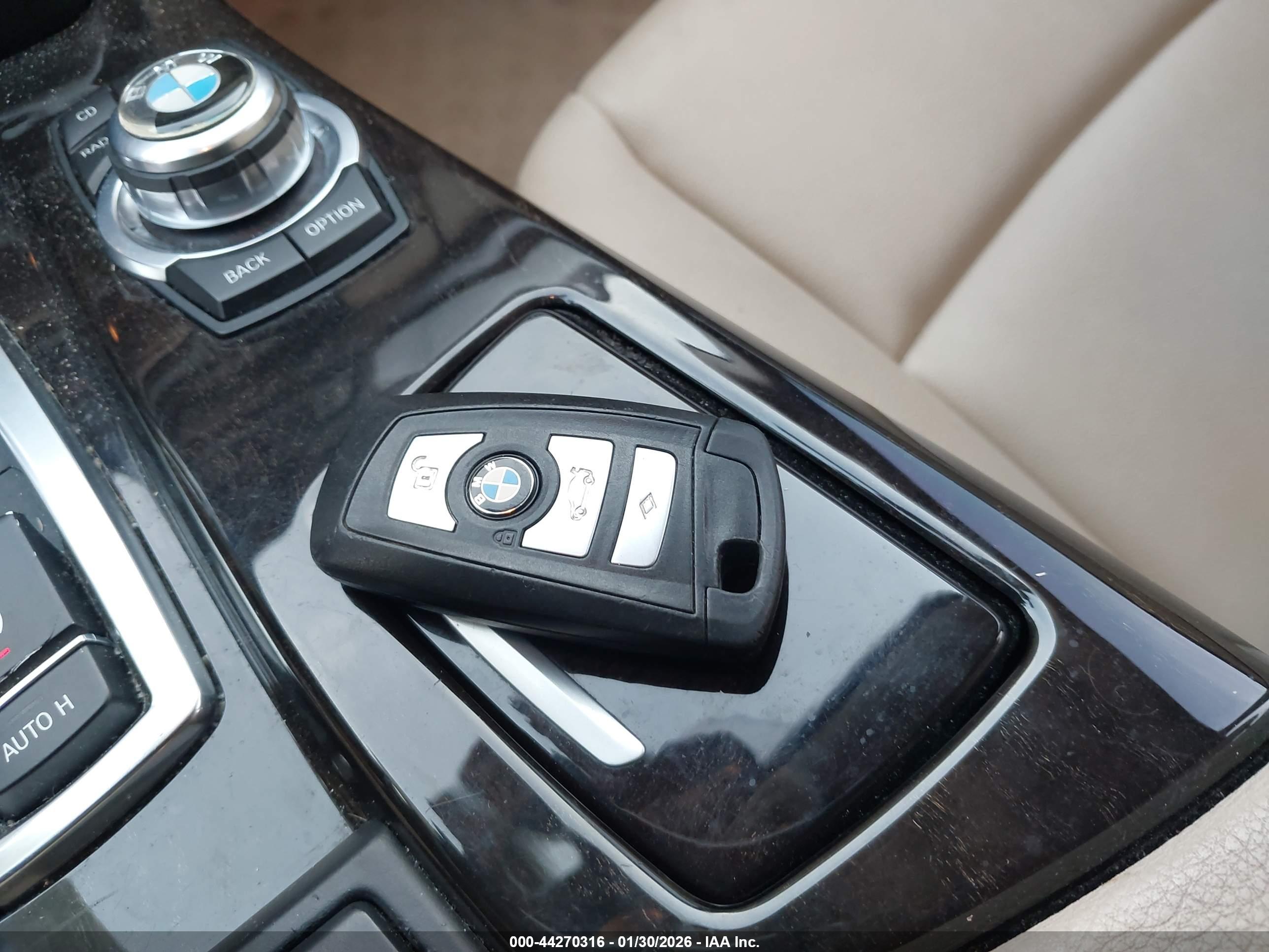 BMW 528I image 11