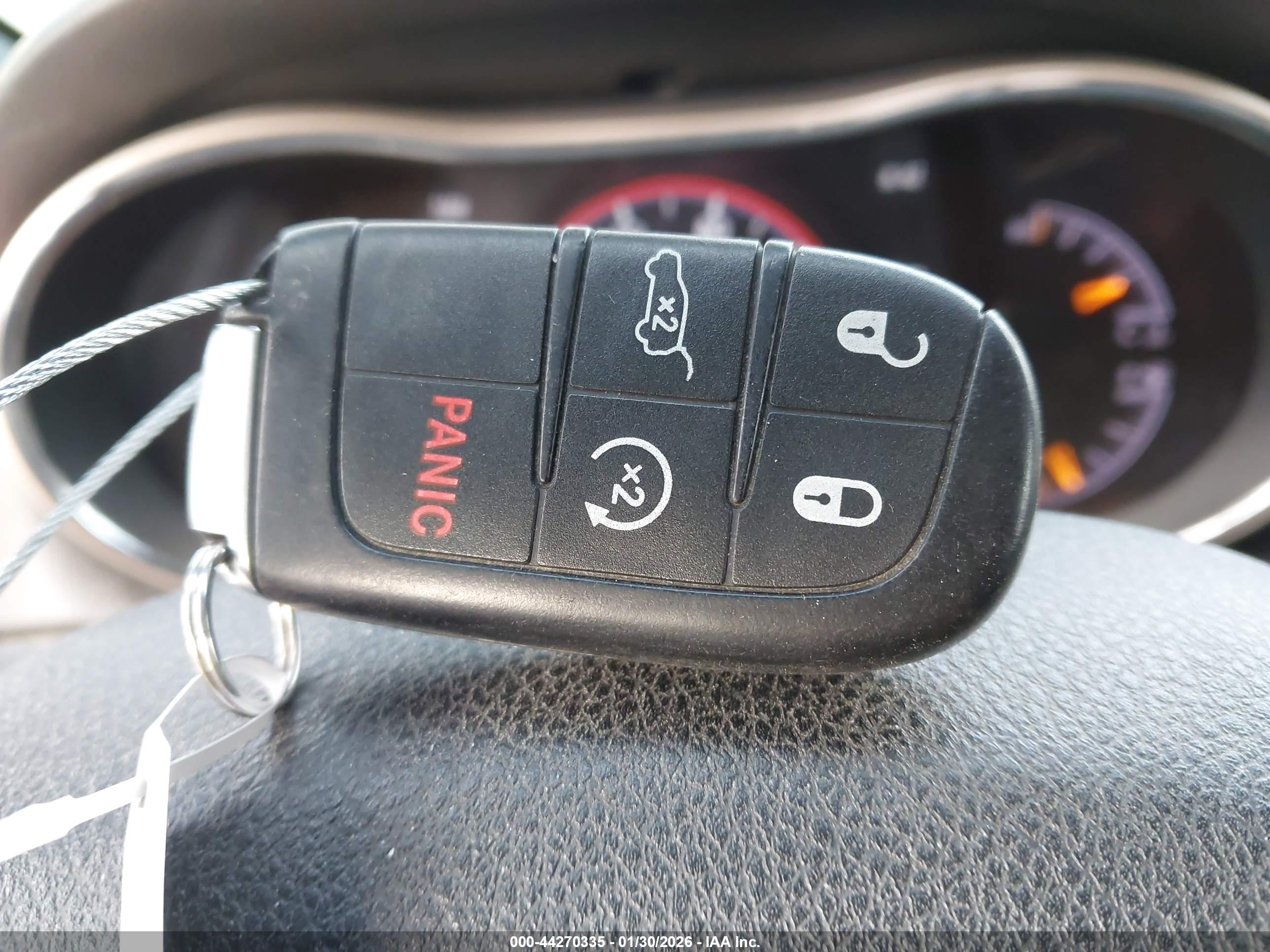 JEEP GRAND image 11