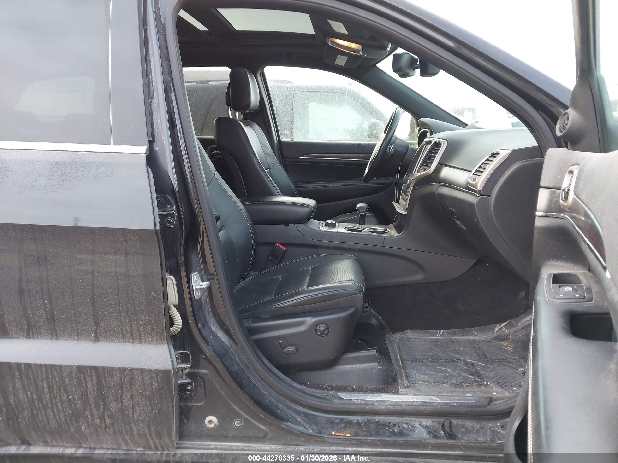 JEEP GRAND image 5