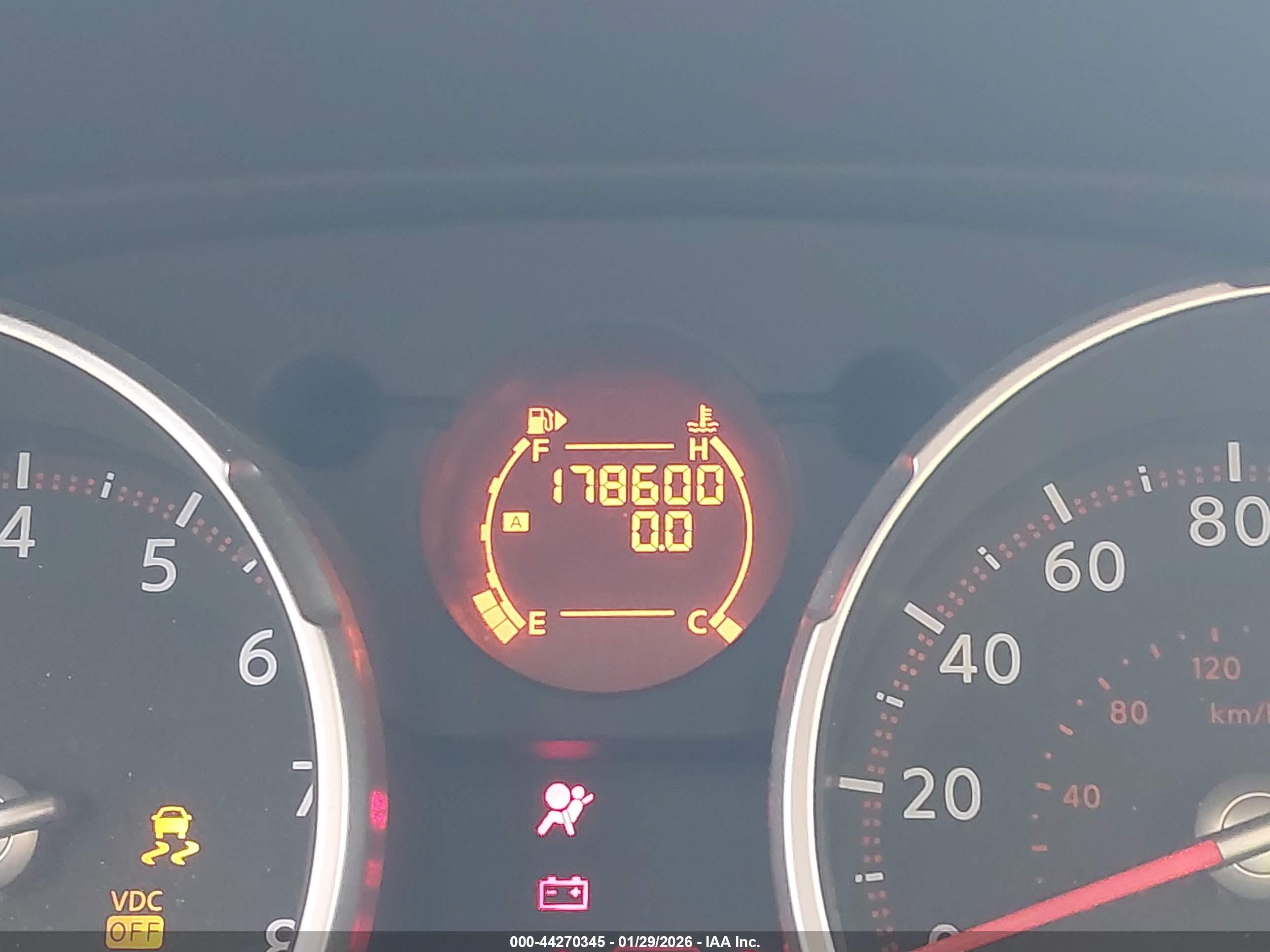 NISSAN ROGUE image 7