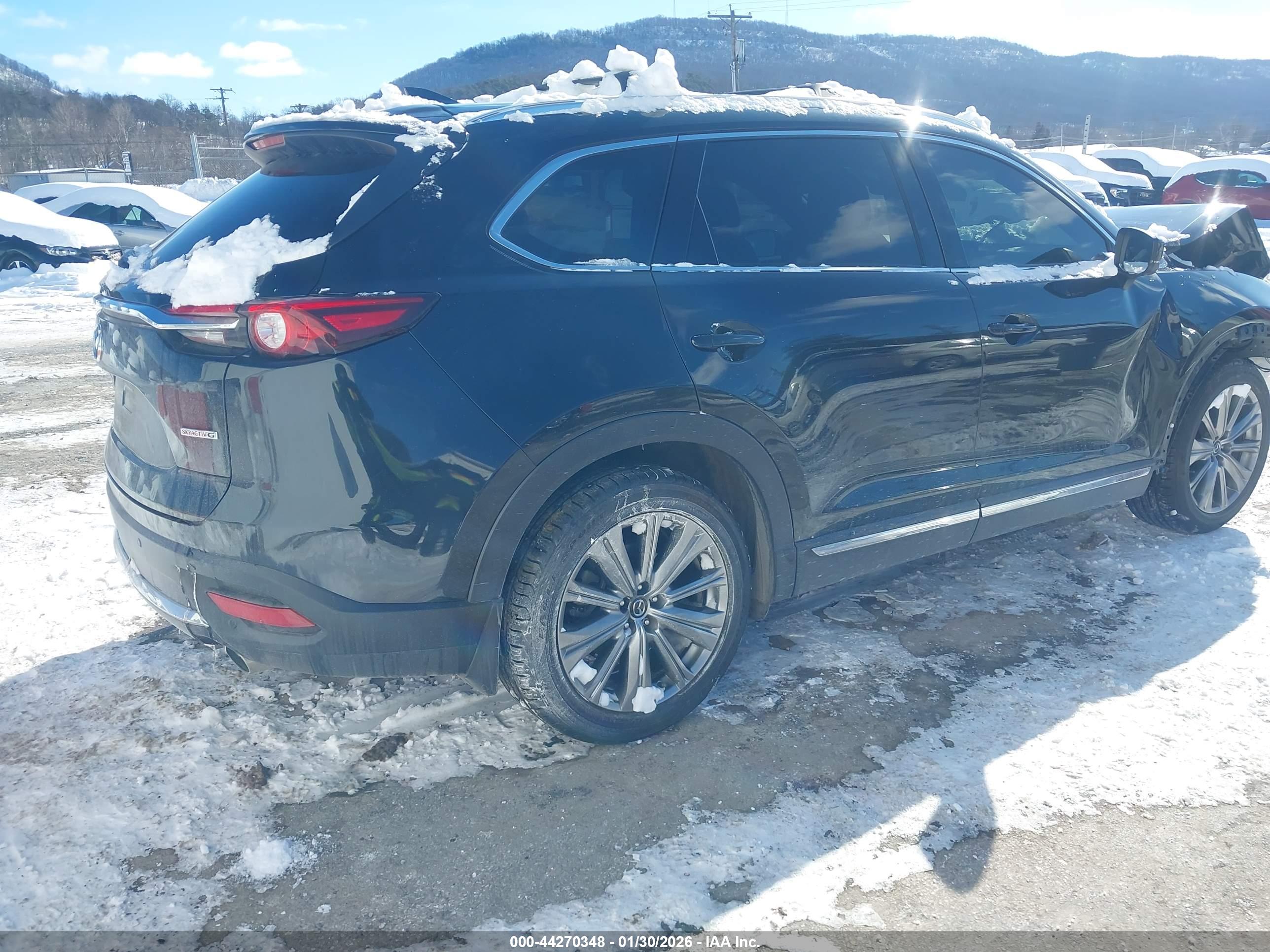 MAZDA CX-9 image 4