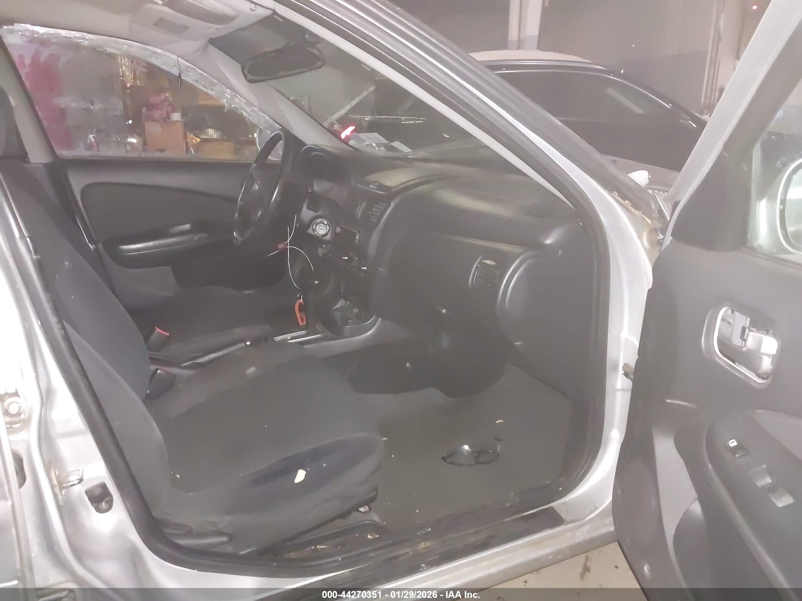 NISSAN SENTRA image 5