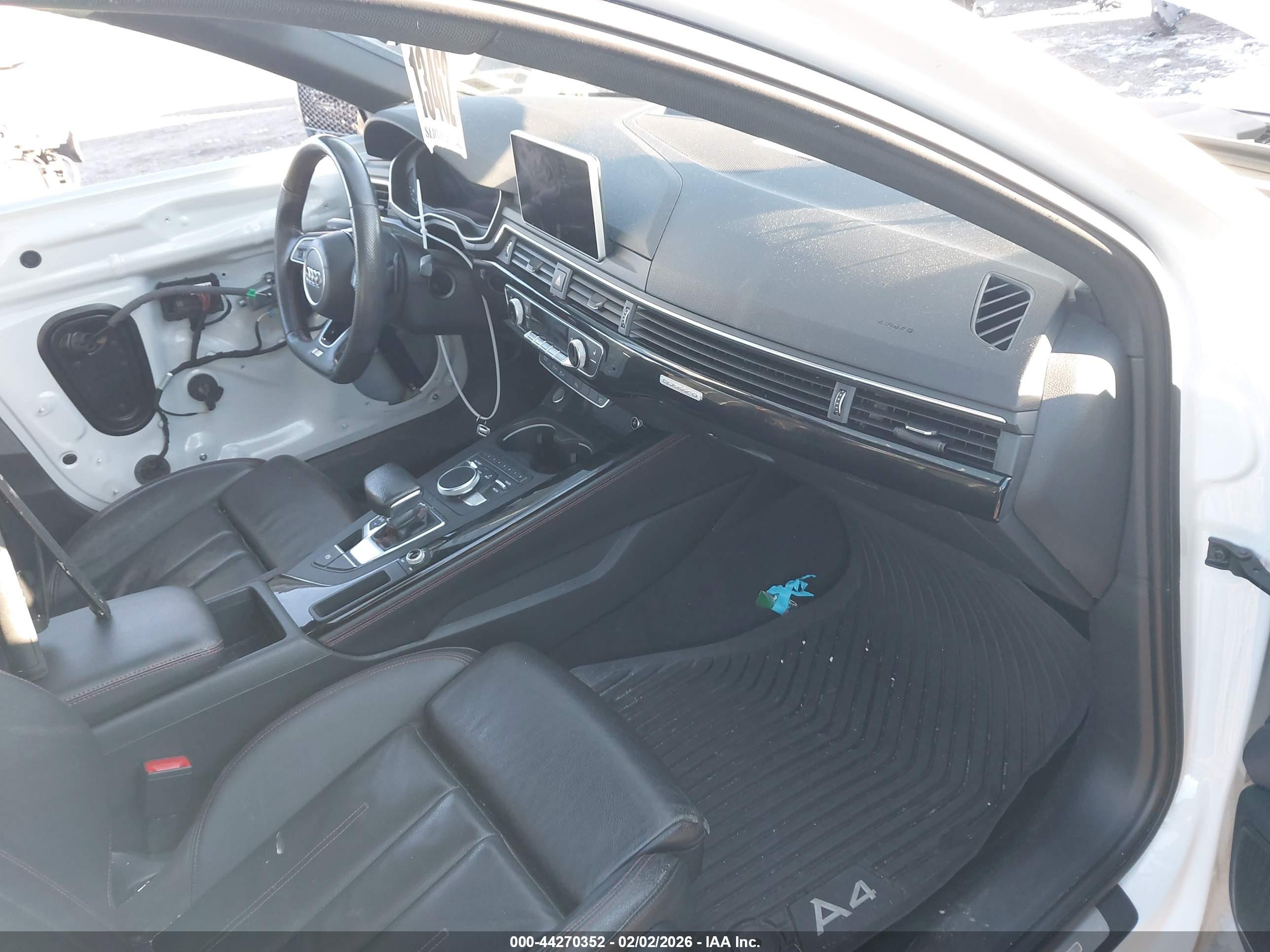 AUDI A4 image 5