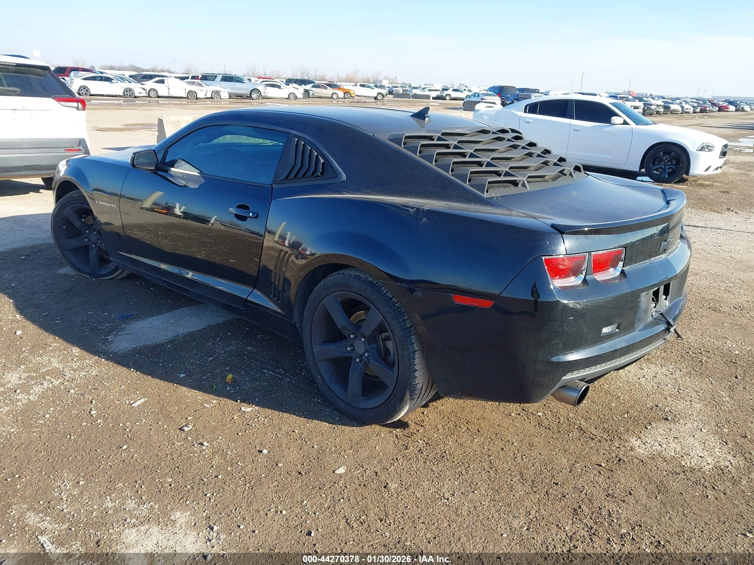 CHEVROLET CAMARO image 3
