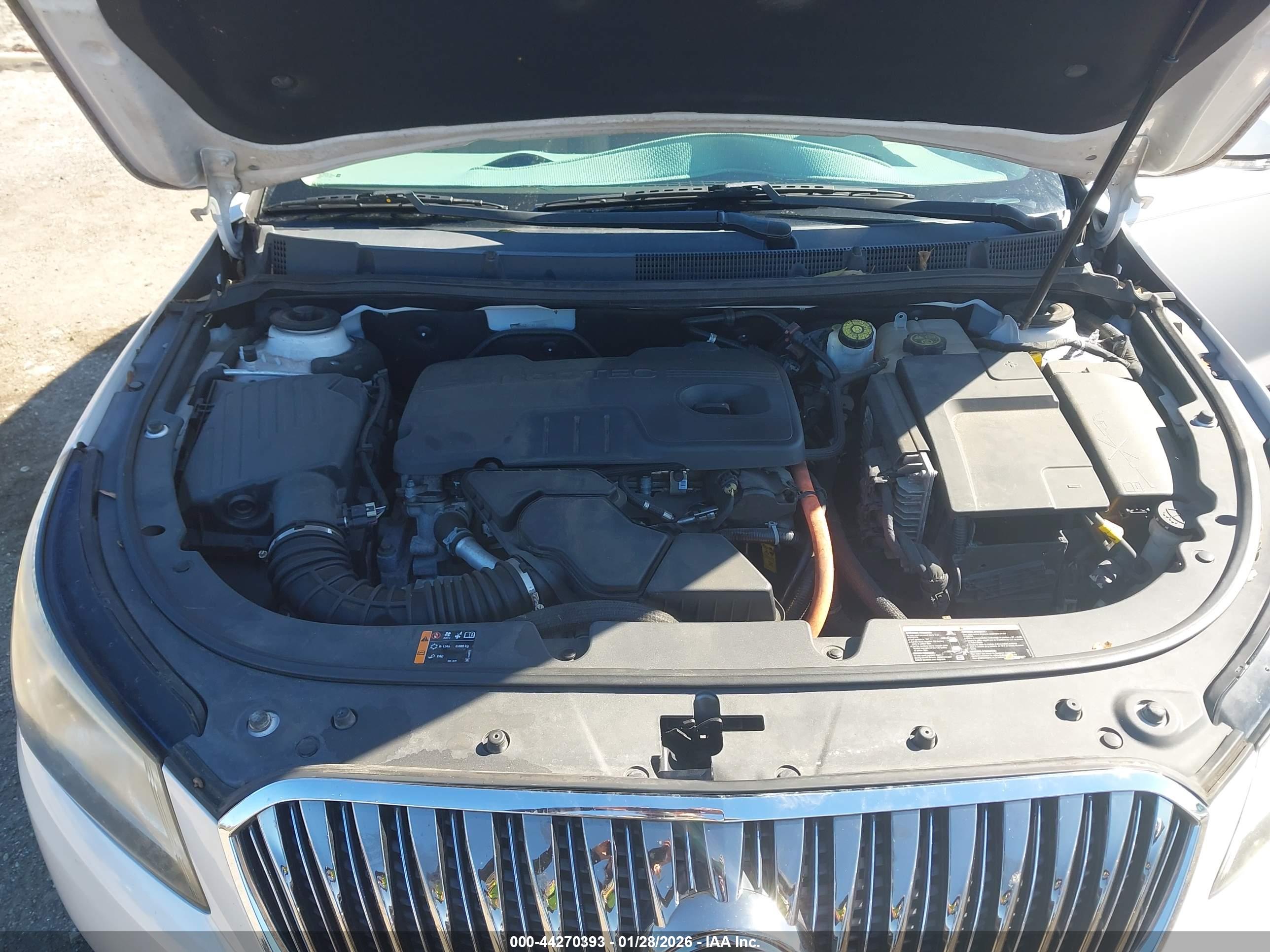 BUICK LACROSSE image 10