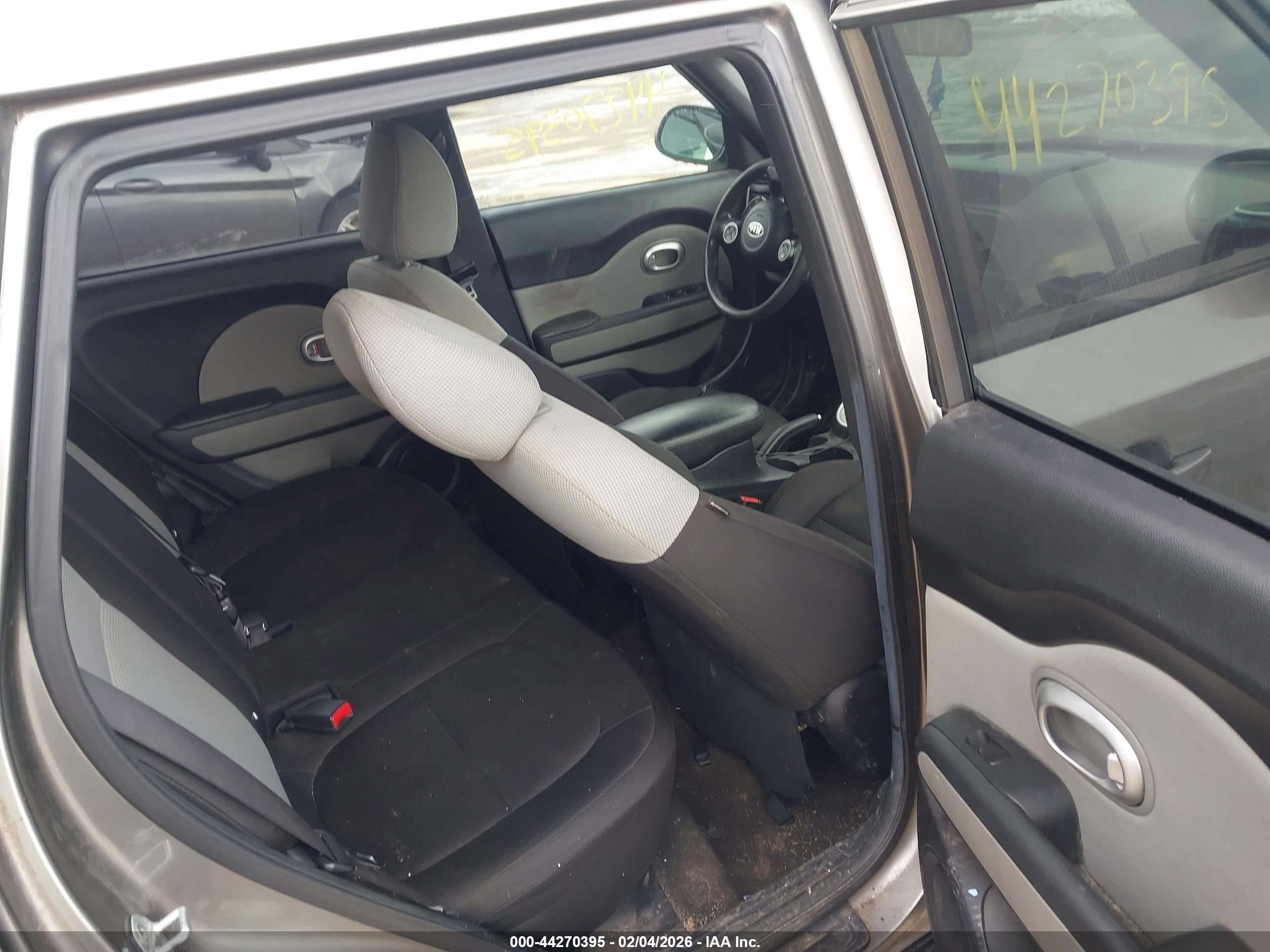 KIA SOUL image 8