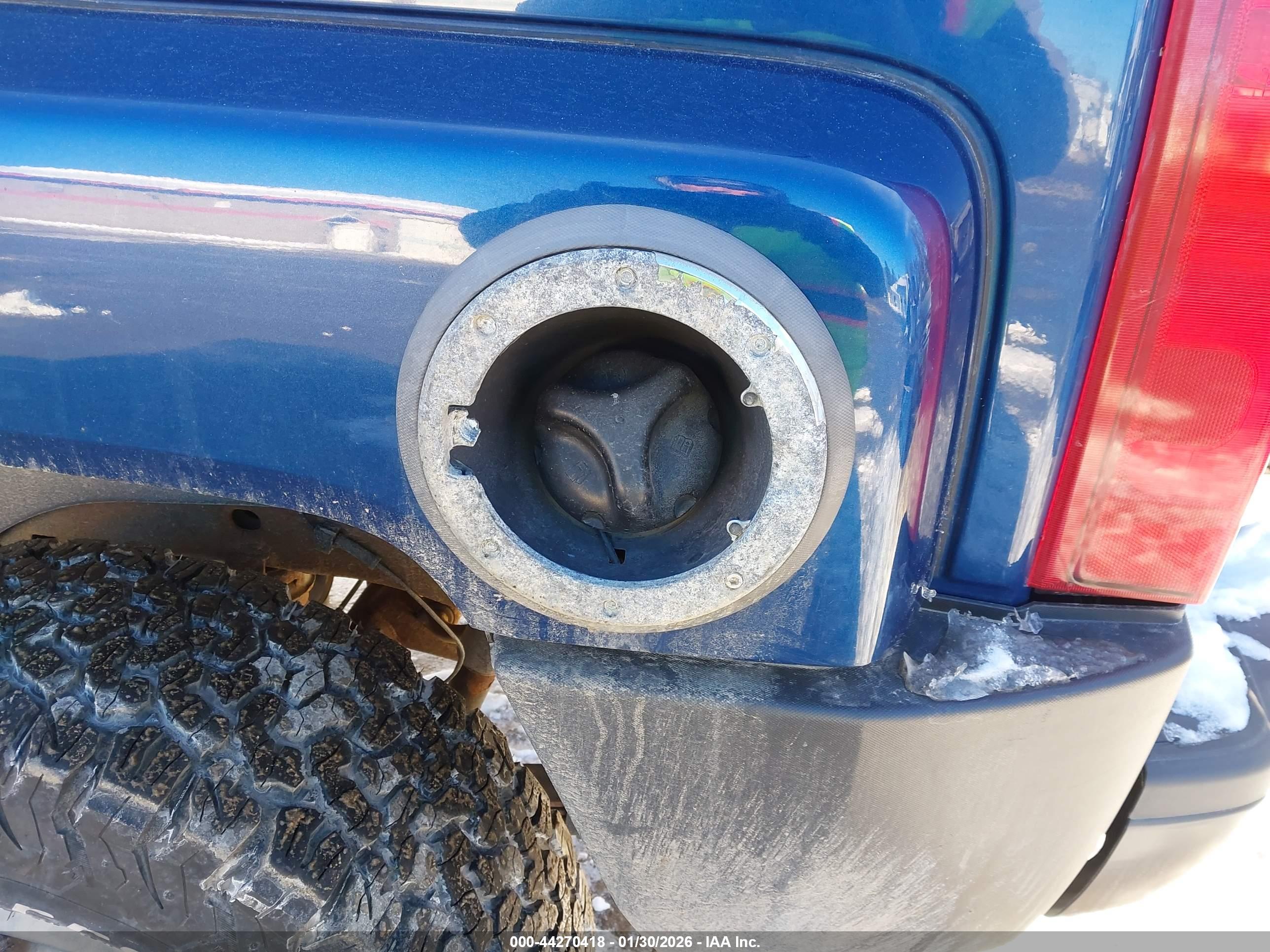 HUMMER H3 image 6