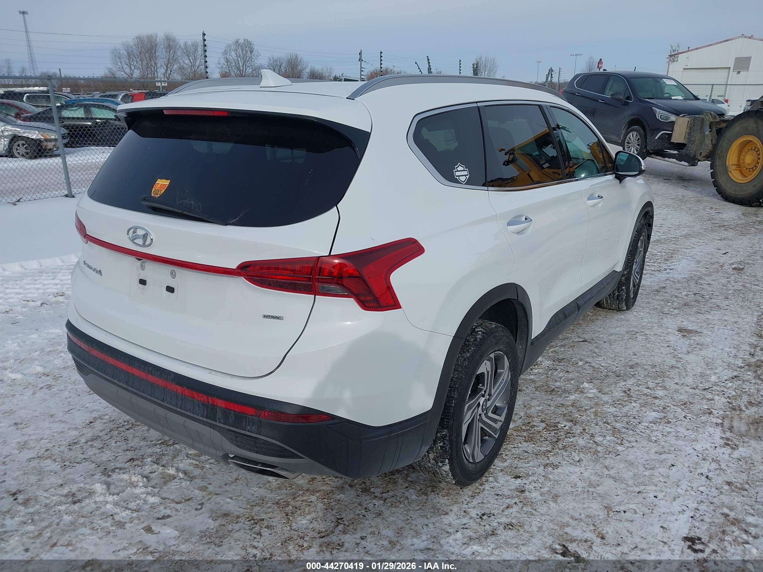 HYUNDAI SANTA image 4