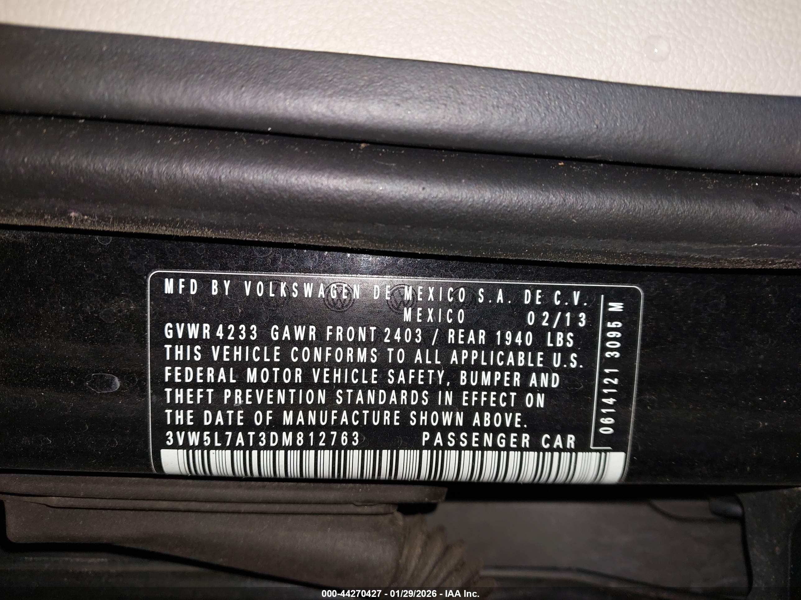 VOLKSWAGEN BEETLE image 9
