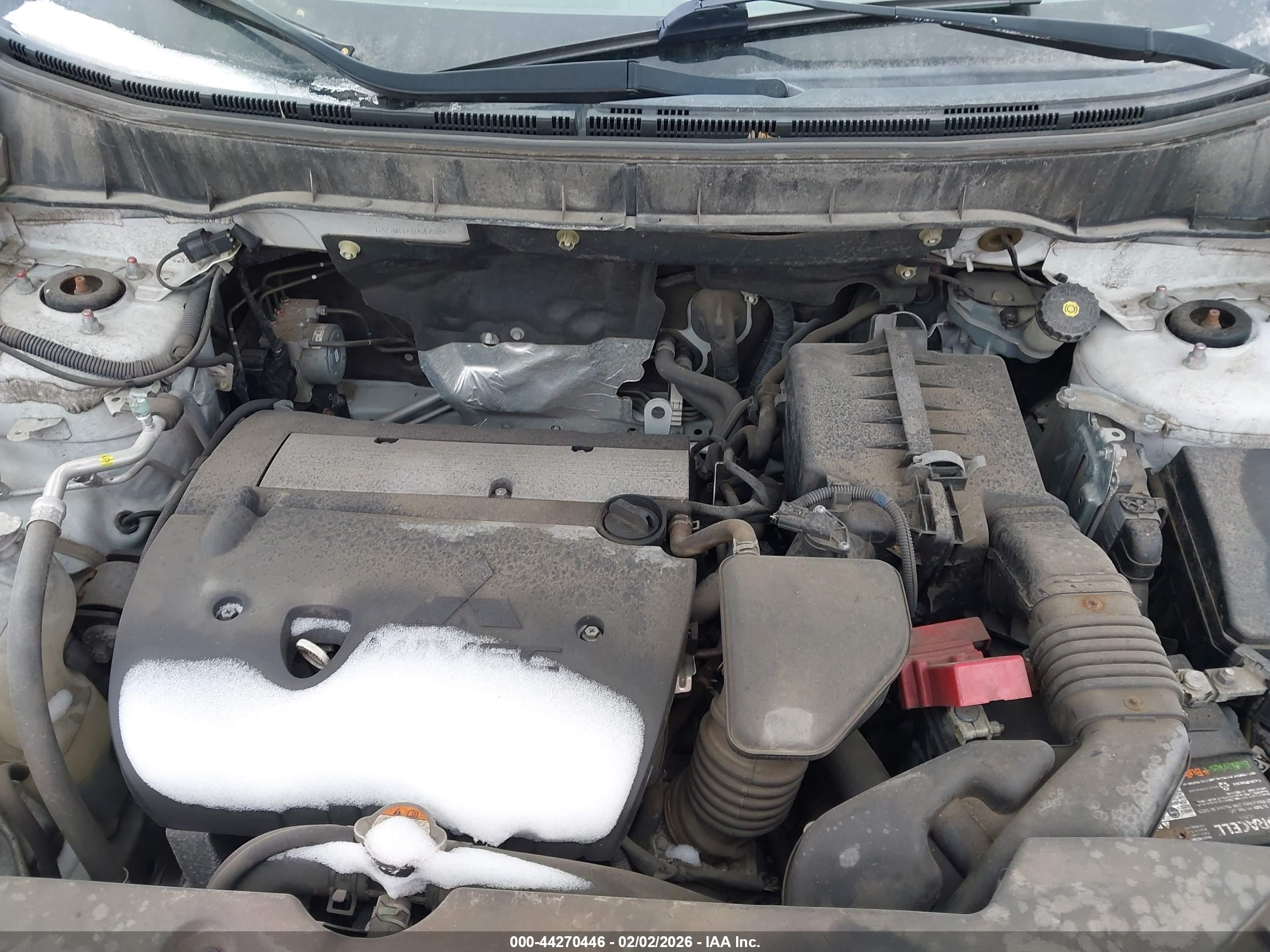 MITSUBISHI OUTLANDER image 10