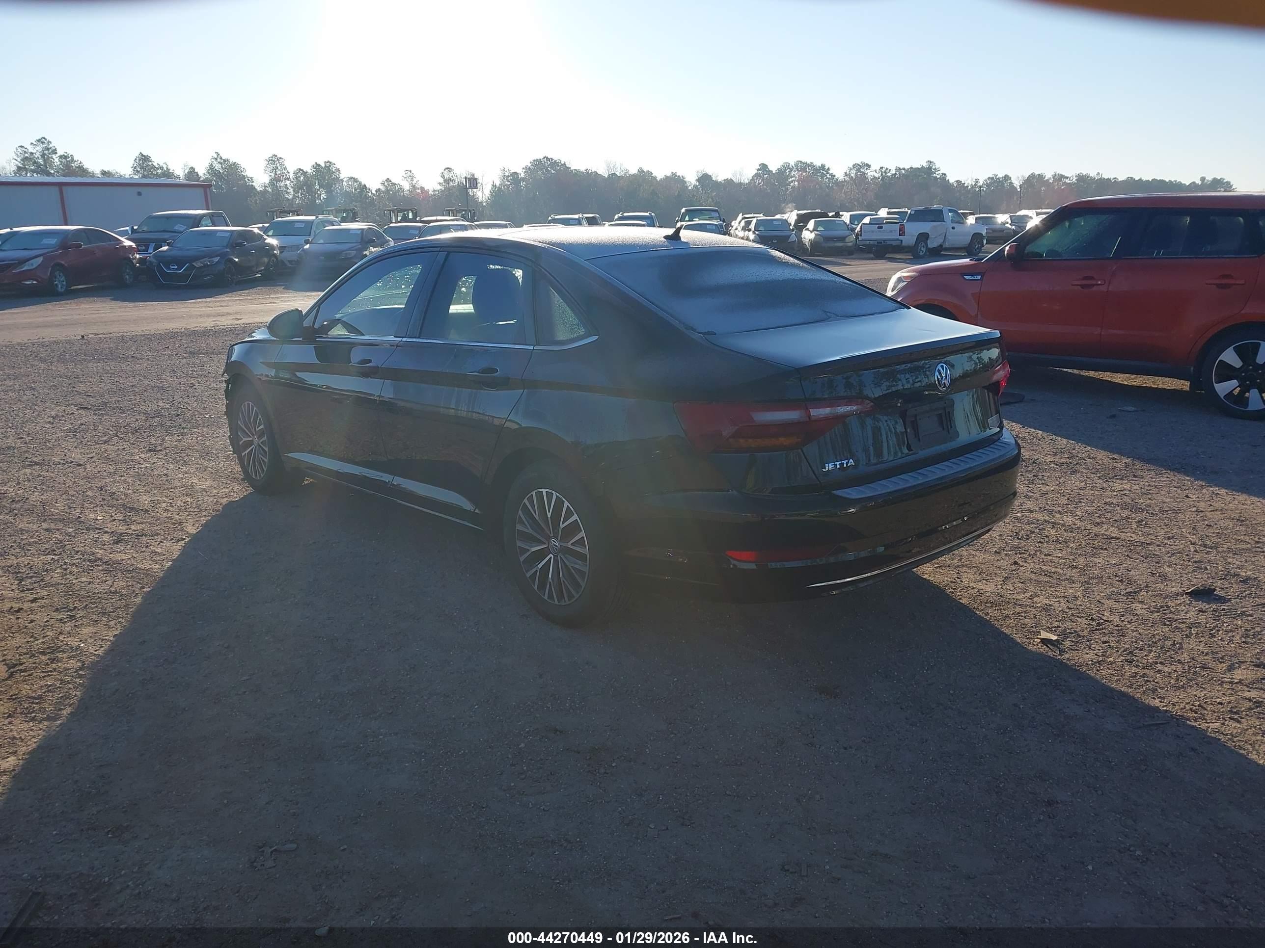 VOLKSWAGEN JETTA image 3