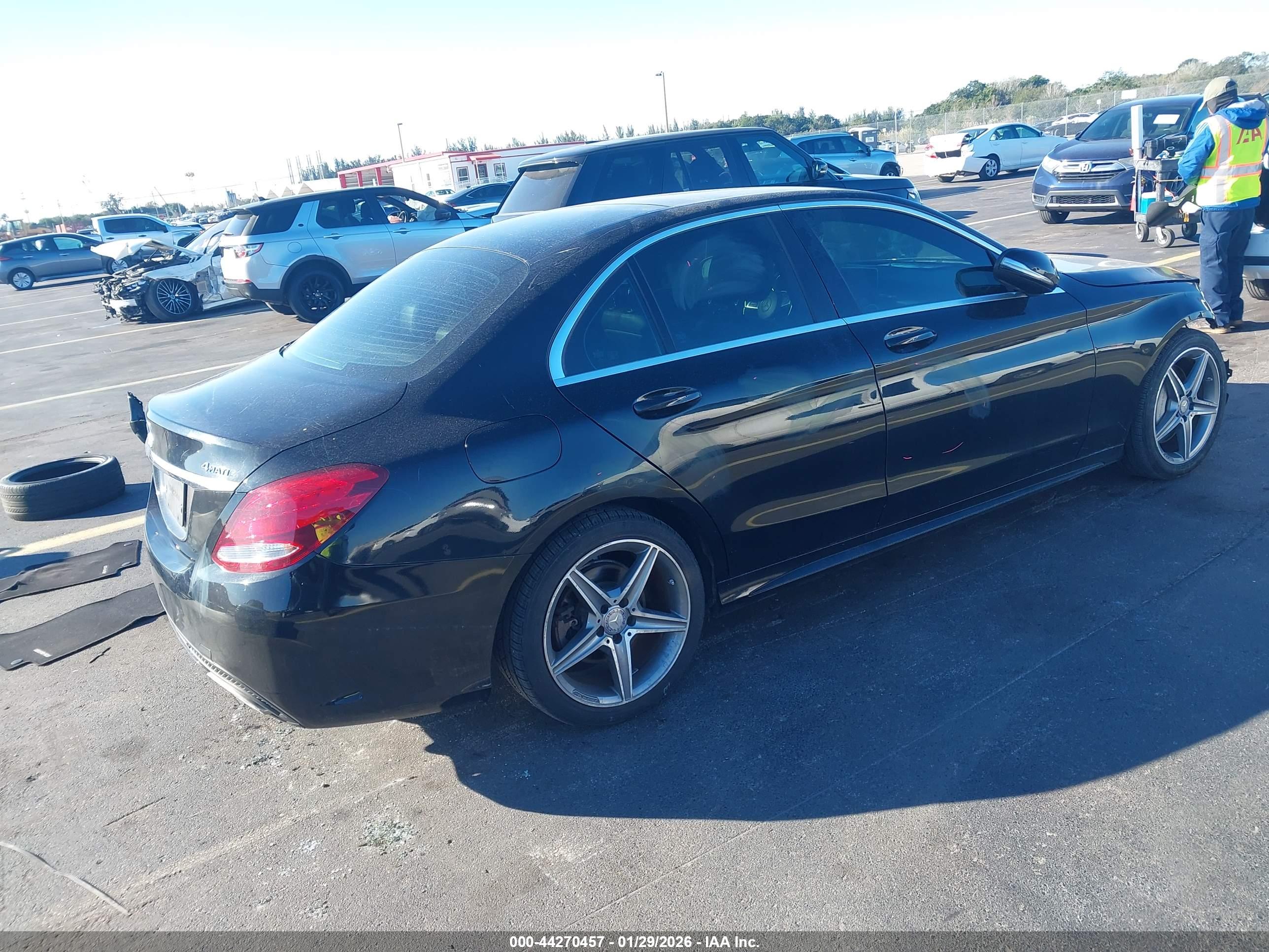 MERCEDES-BENZ C image 4