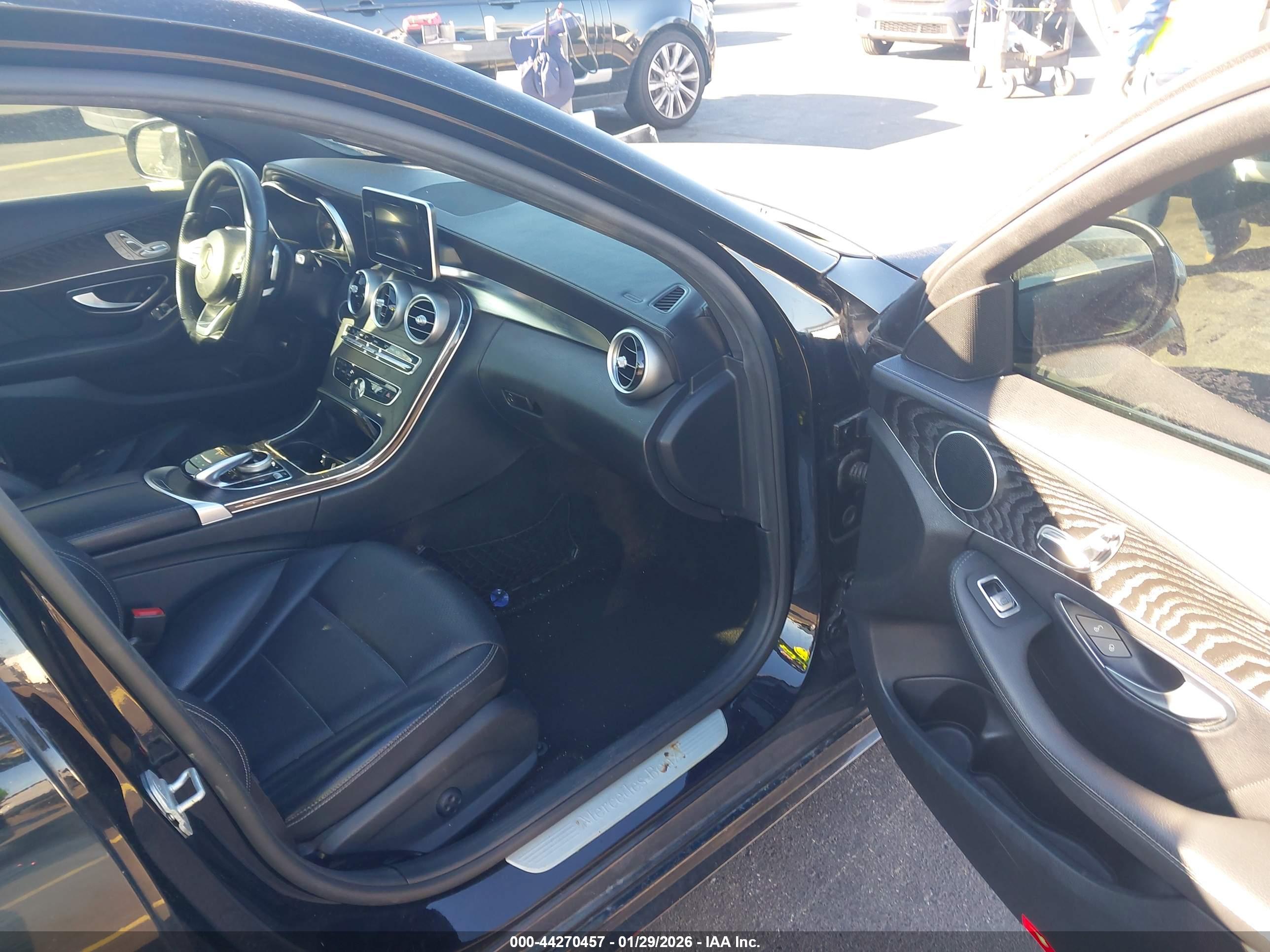MERCEDES-BENZ C image 5