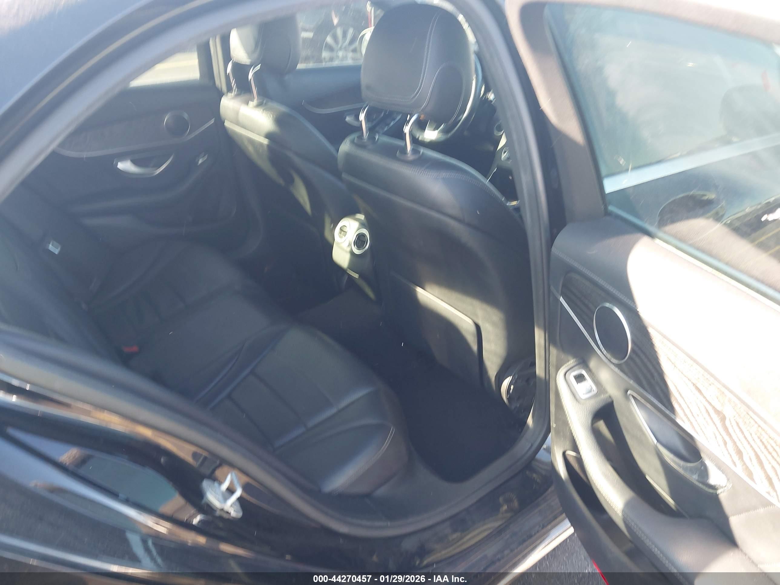 MERCEDES-BENZ C image 8