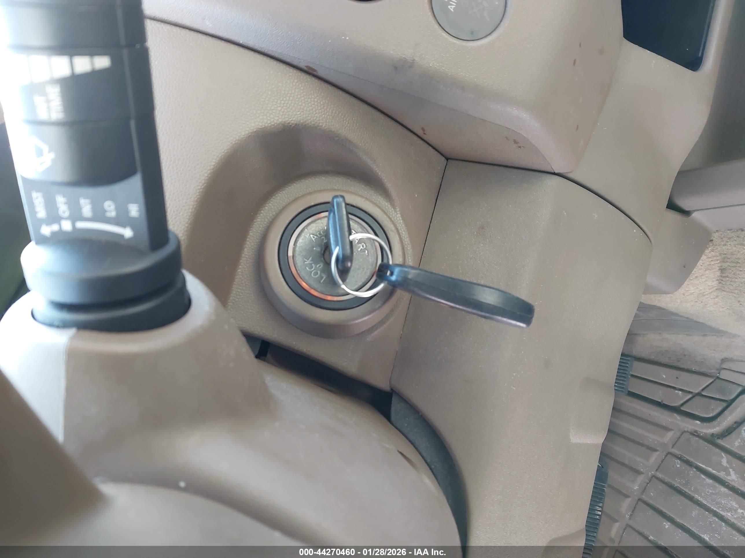 NISSAN FRONTIER image 11