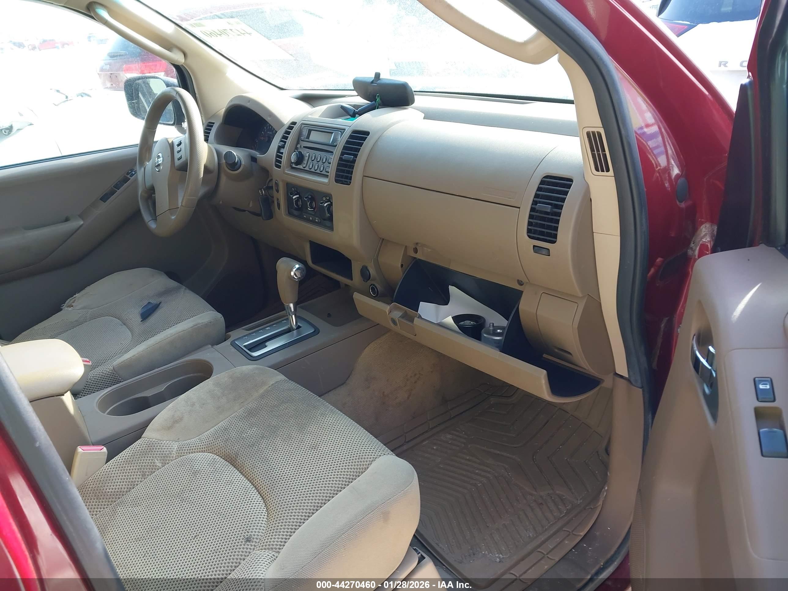 NISSAN FRONTIER image 5