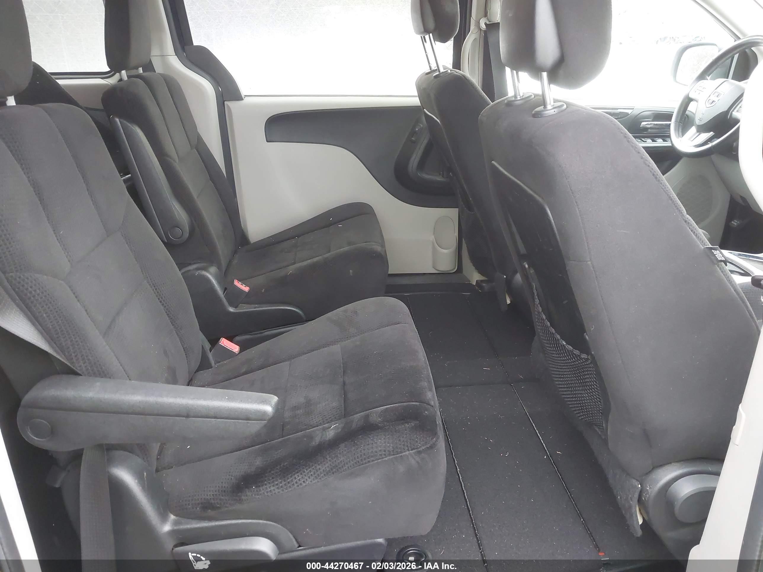 DODGE GRAND image 8