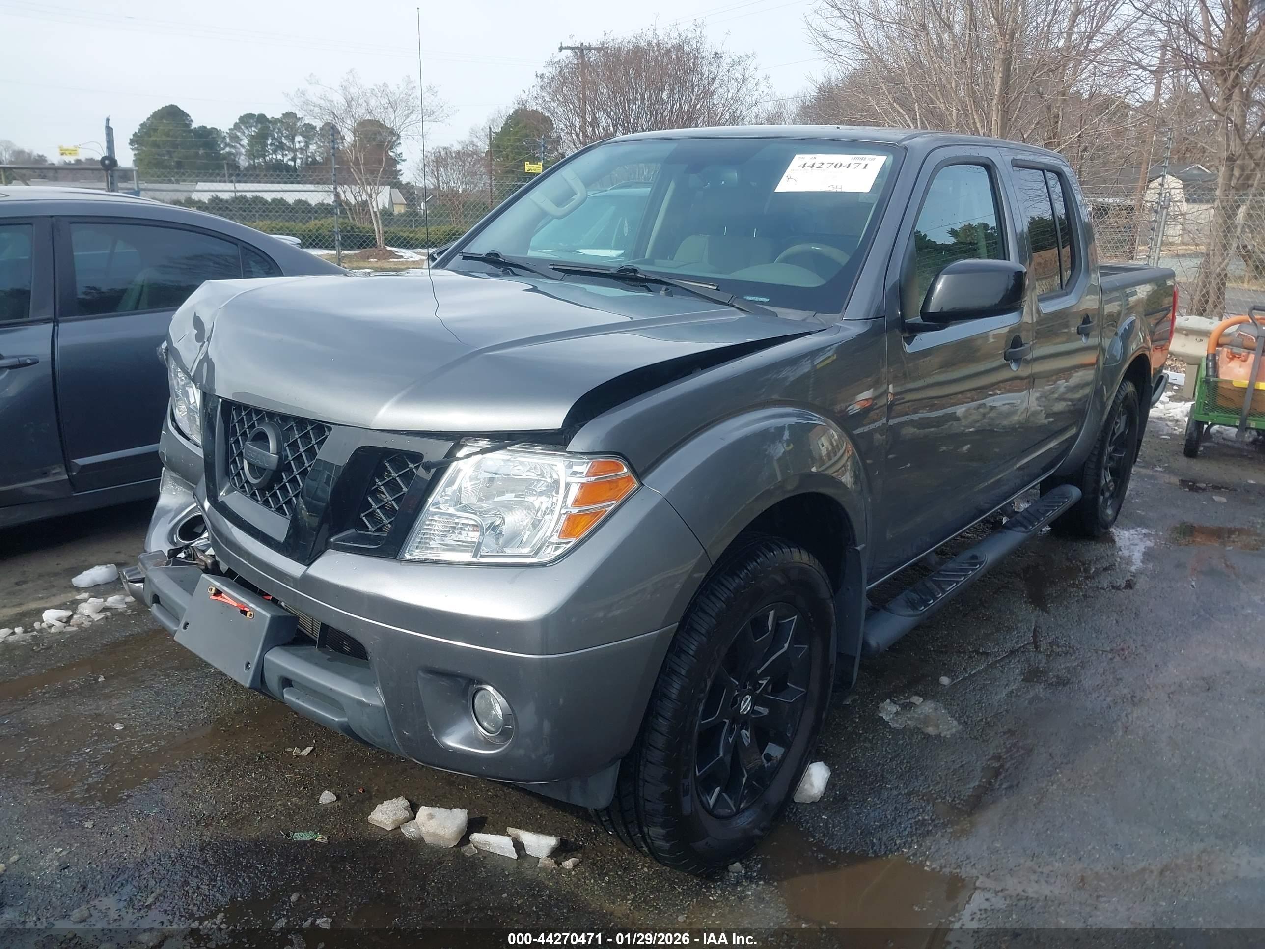 NISSAN FRONTIER image 2