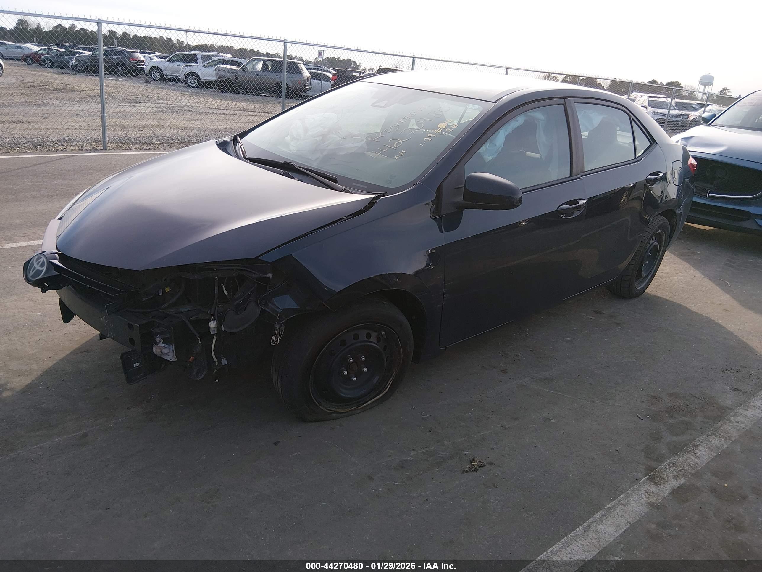 TOYOTA COROLLA image 2