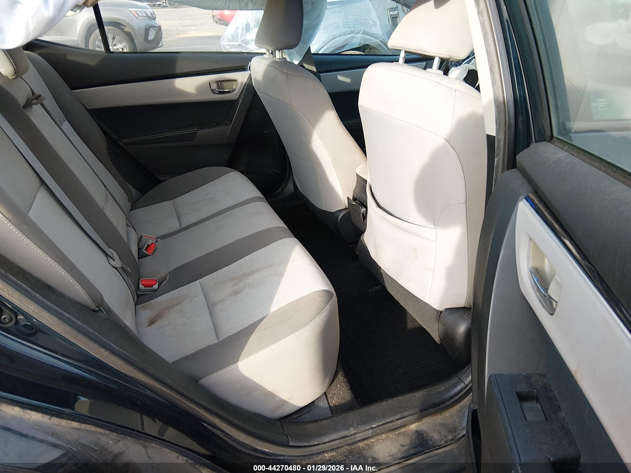TOYOTA COROLLA image 8