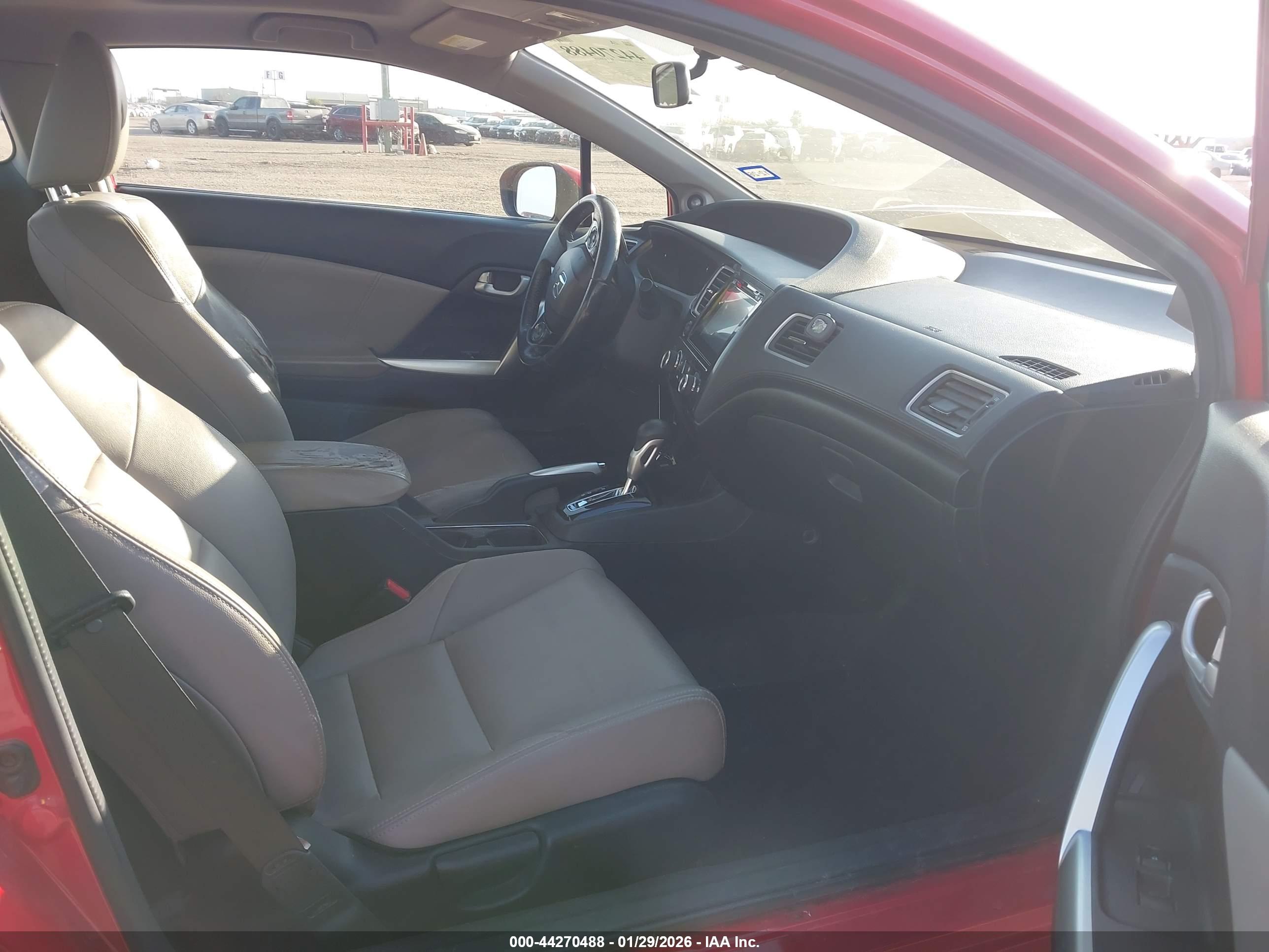 HONDA CIVIC image 5