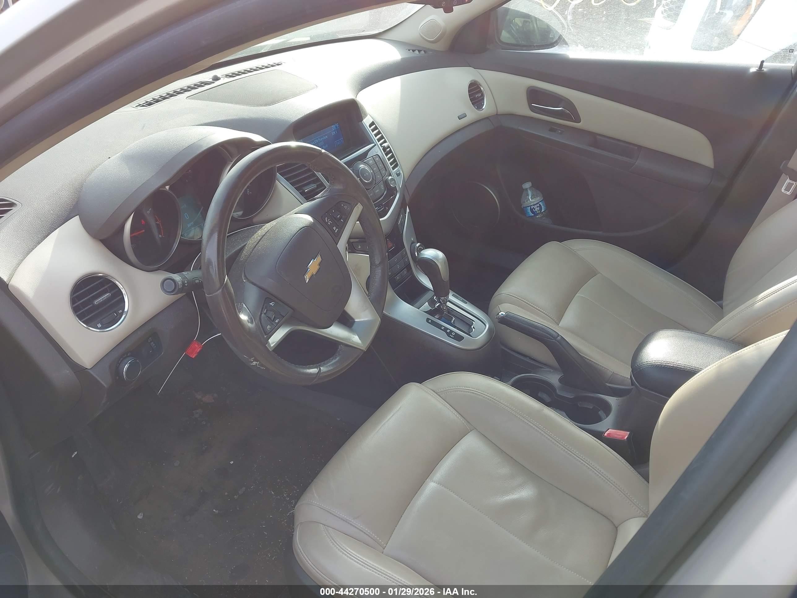 CHEVROLET CRUZE image 5