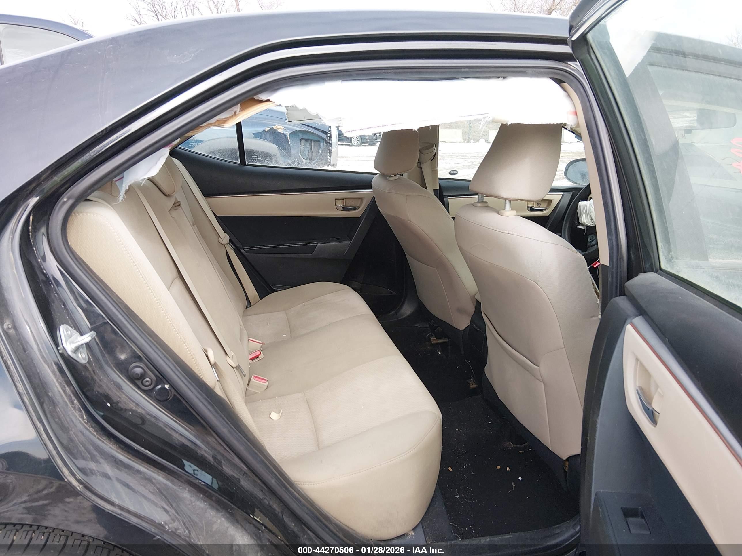 TOYOTA COROLLA image 8