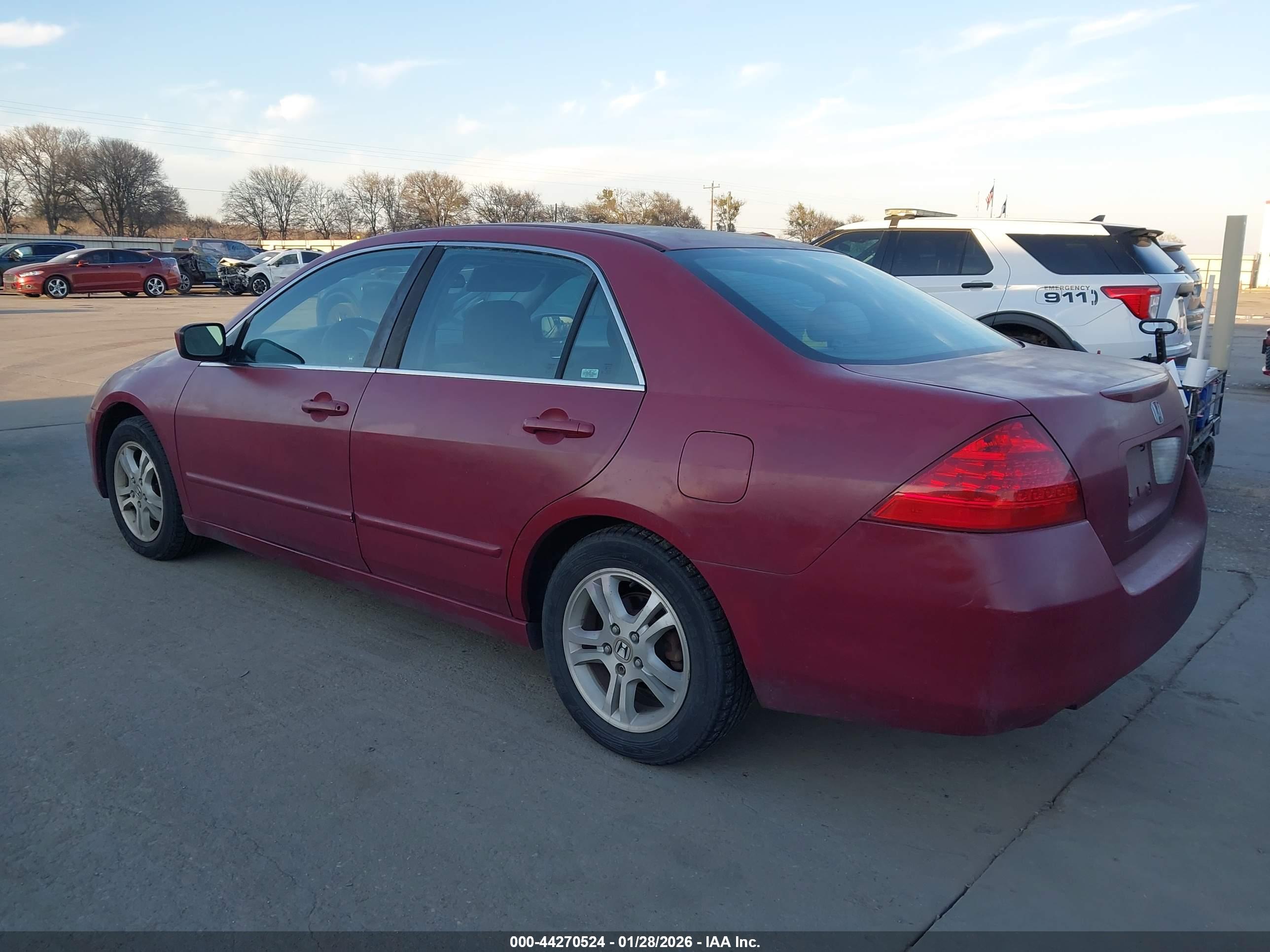 HONDA ACCORD image 3