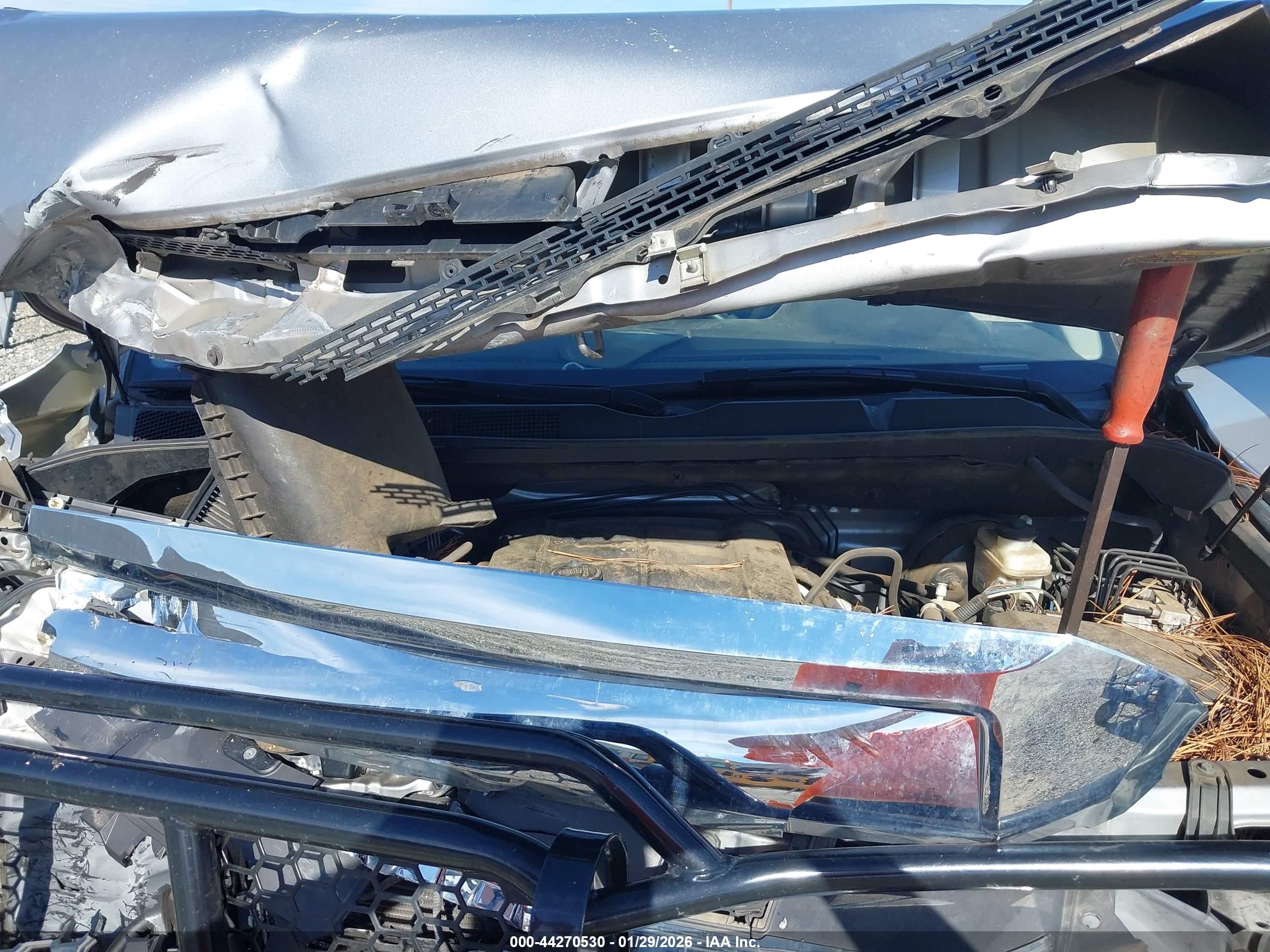 TOYOTA TUNDRA image 10