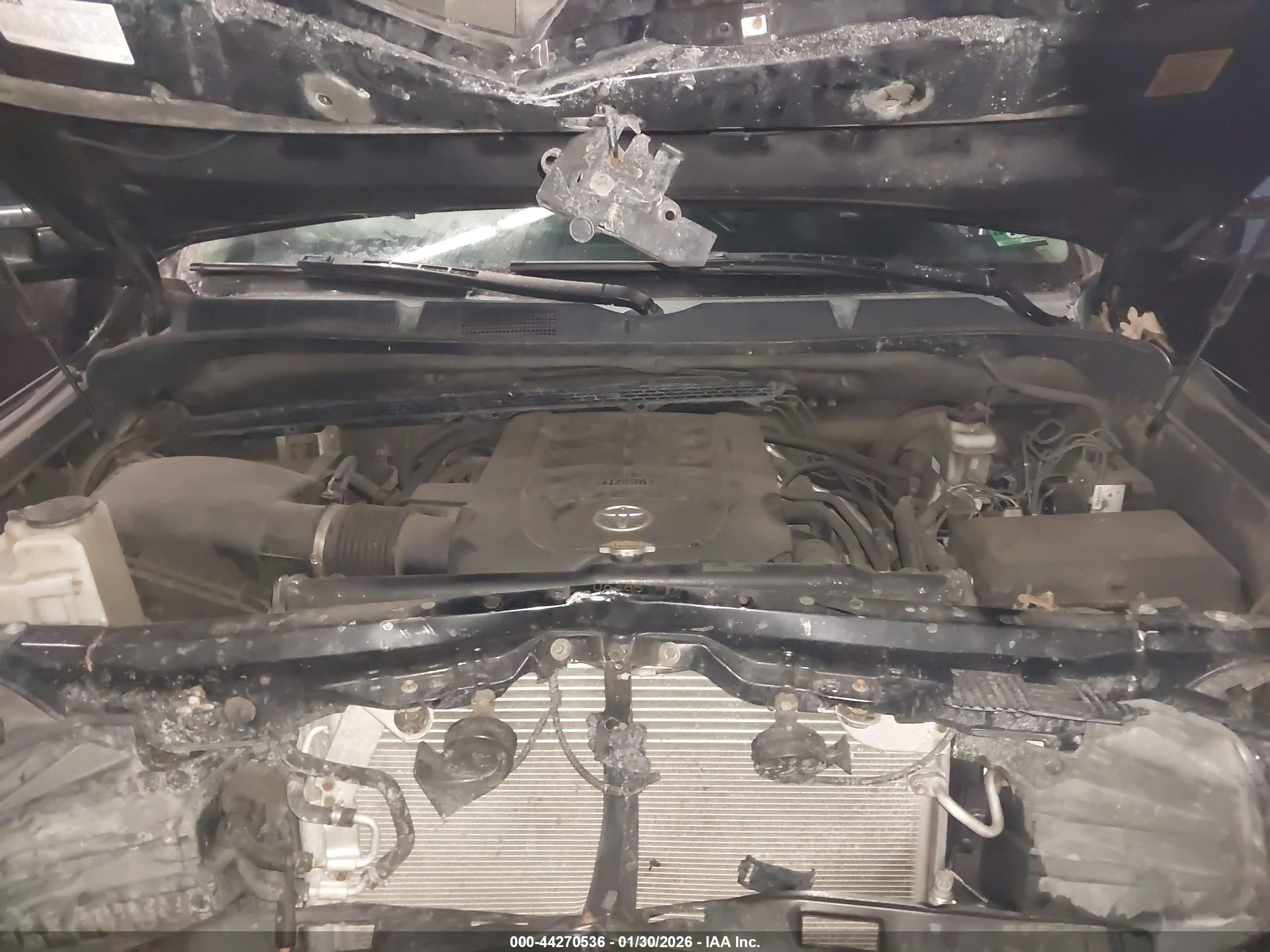 TOYOTA TUNDRA image 10