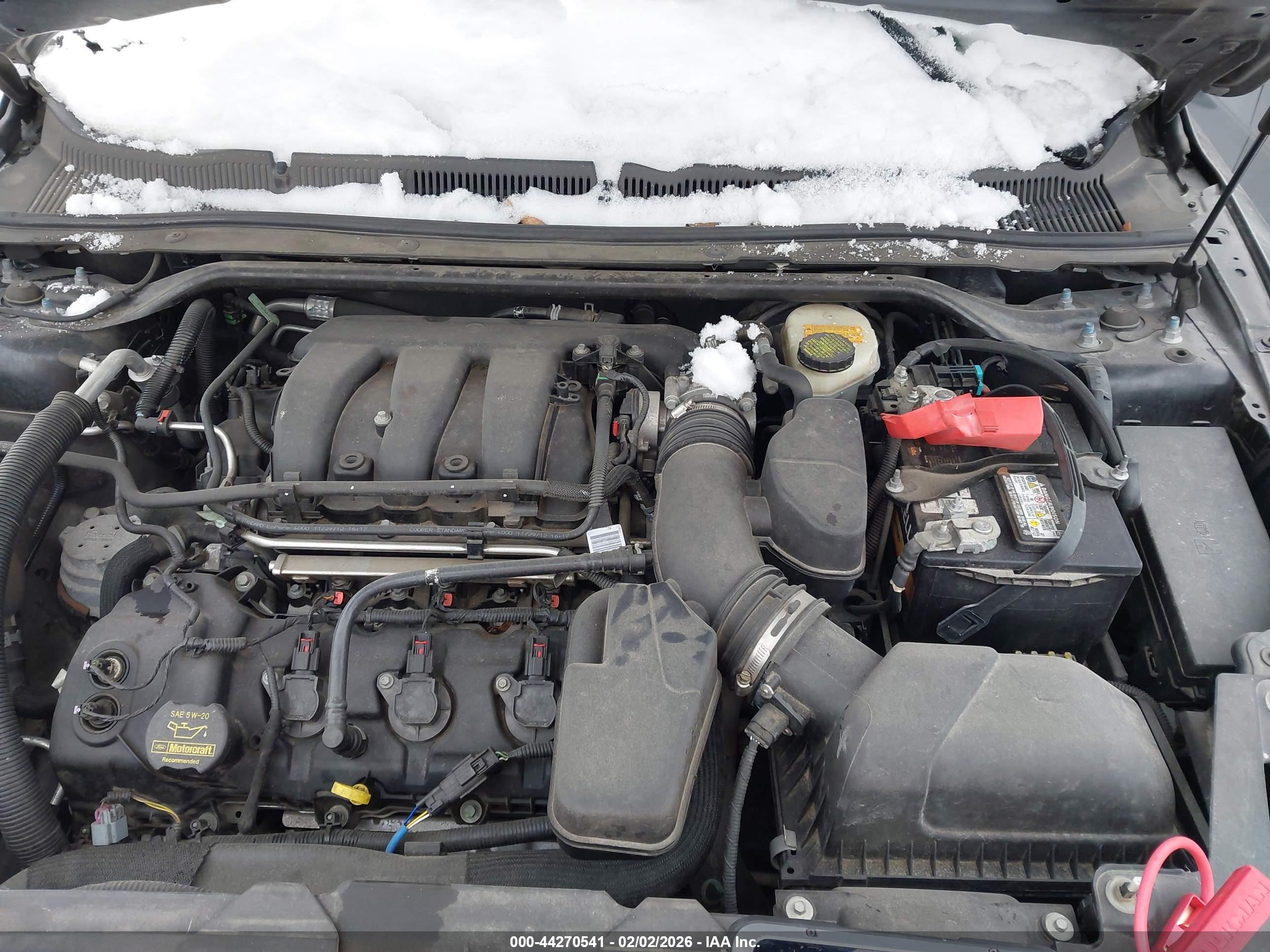 FORD TAURUS image 10