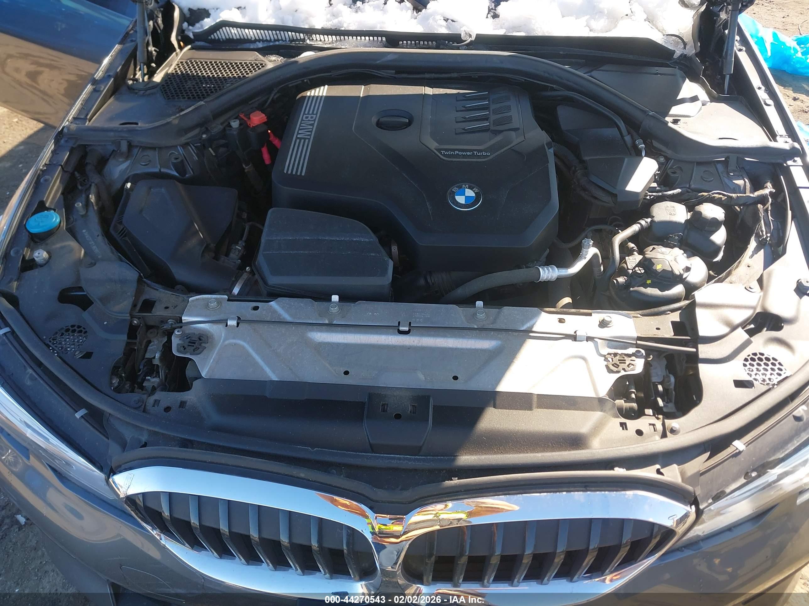 BMW 330I image 10