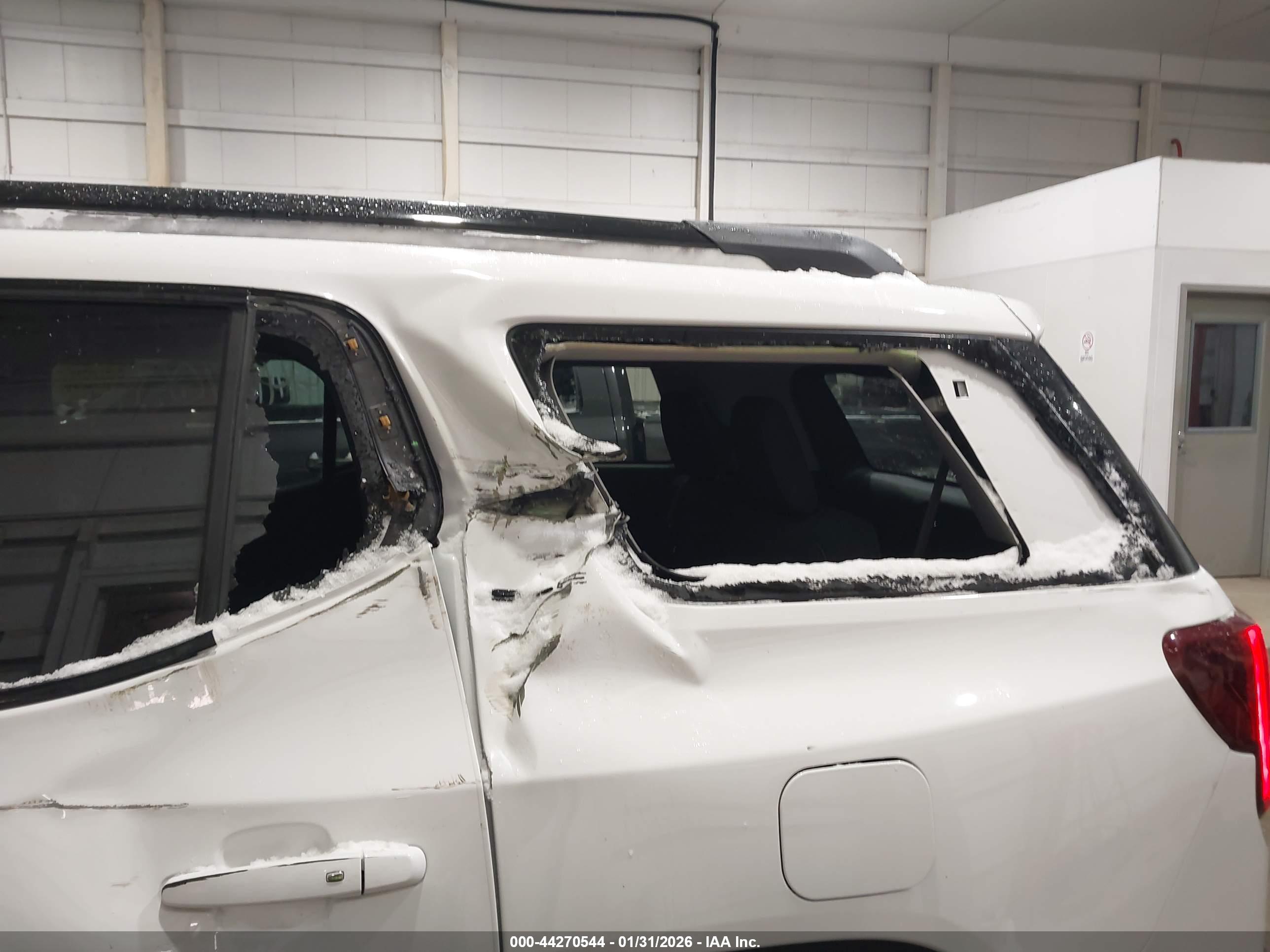 GMC ACADIA image 6