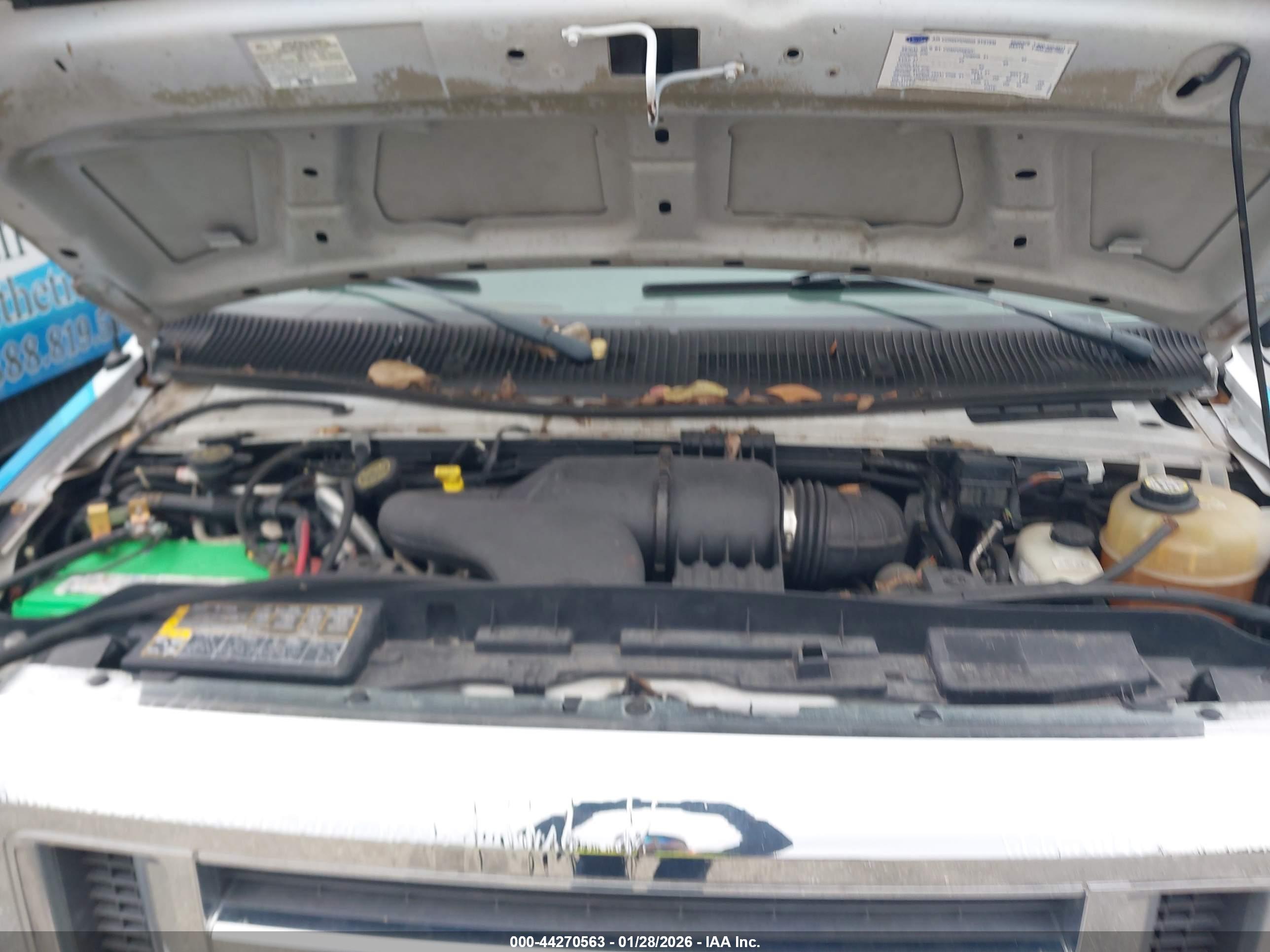 FORD E-350 image 10