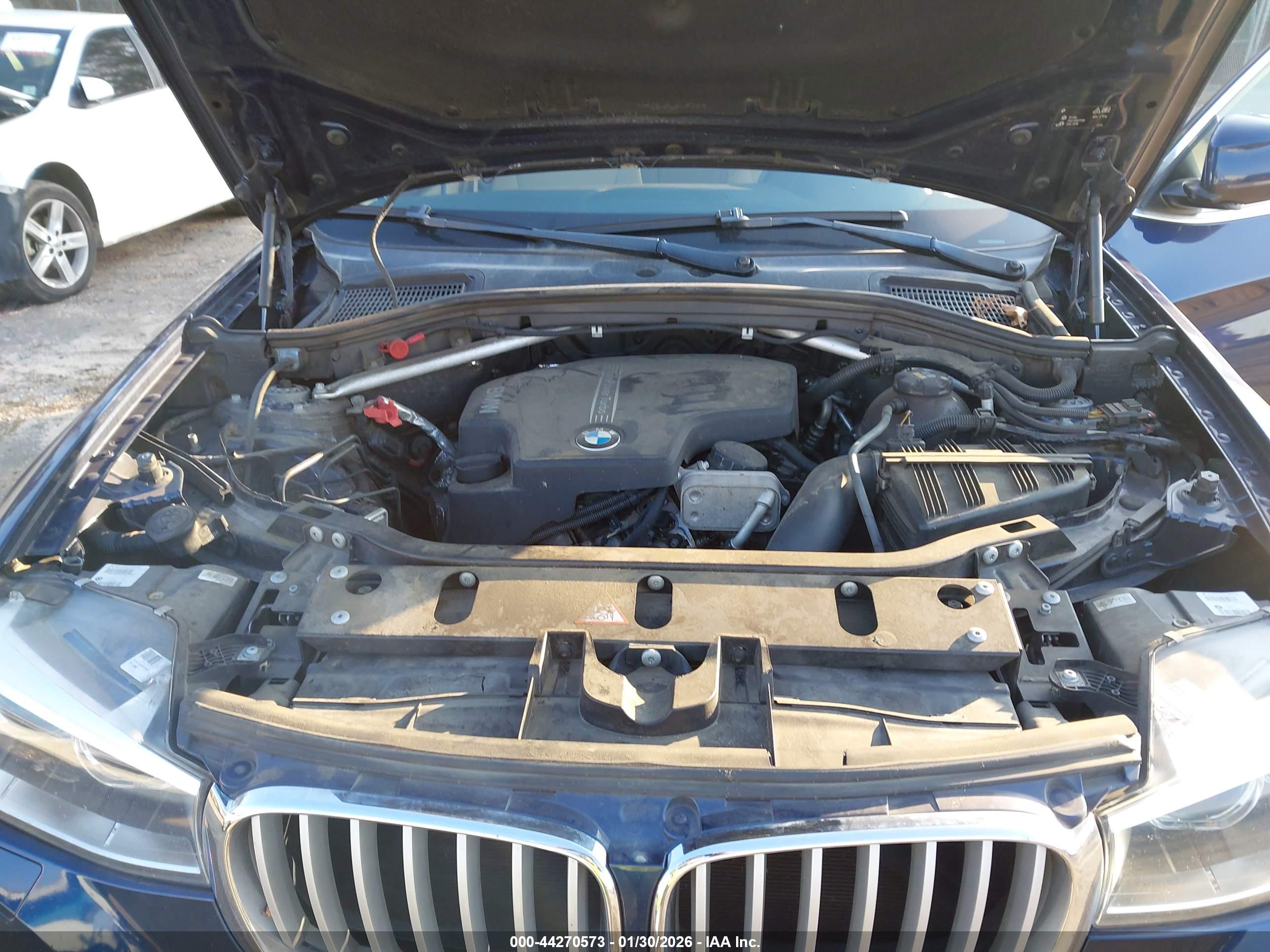 BMW X4 image 10