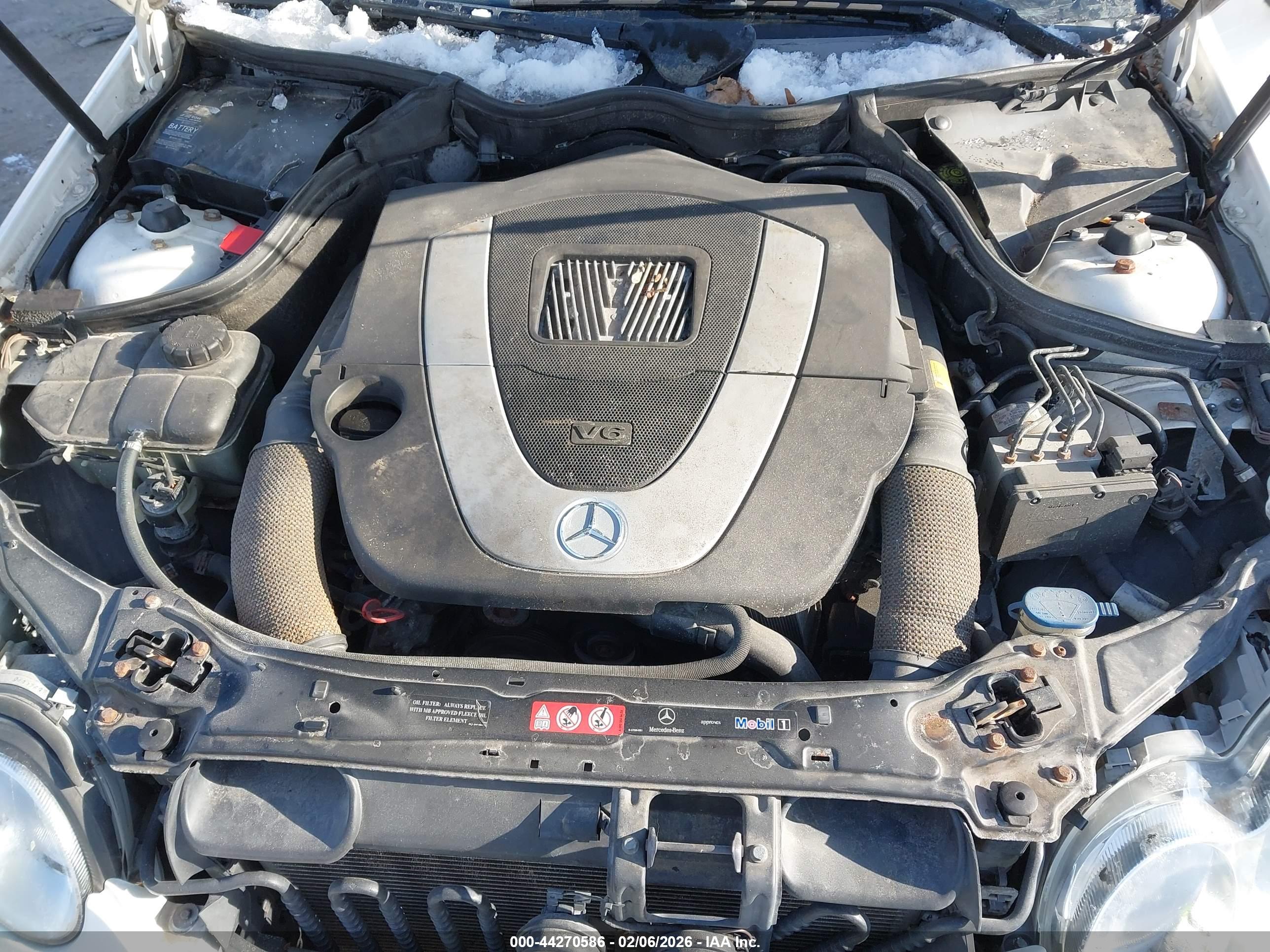 MERCEDES-BENZ C image 10