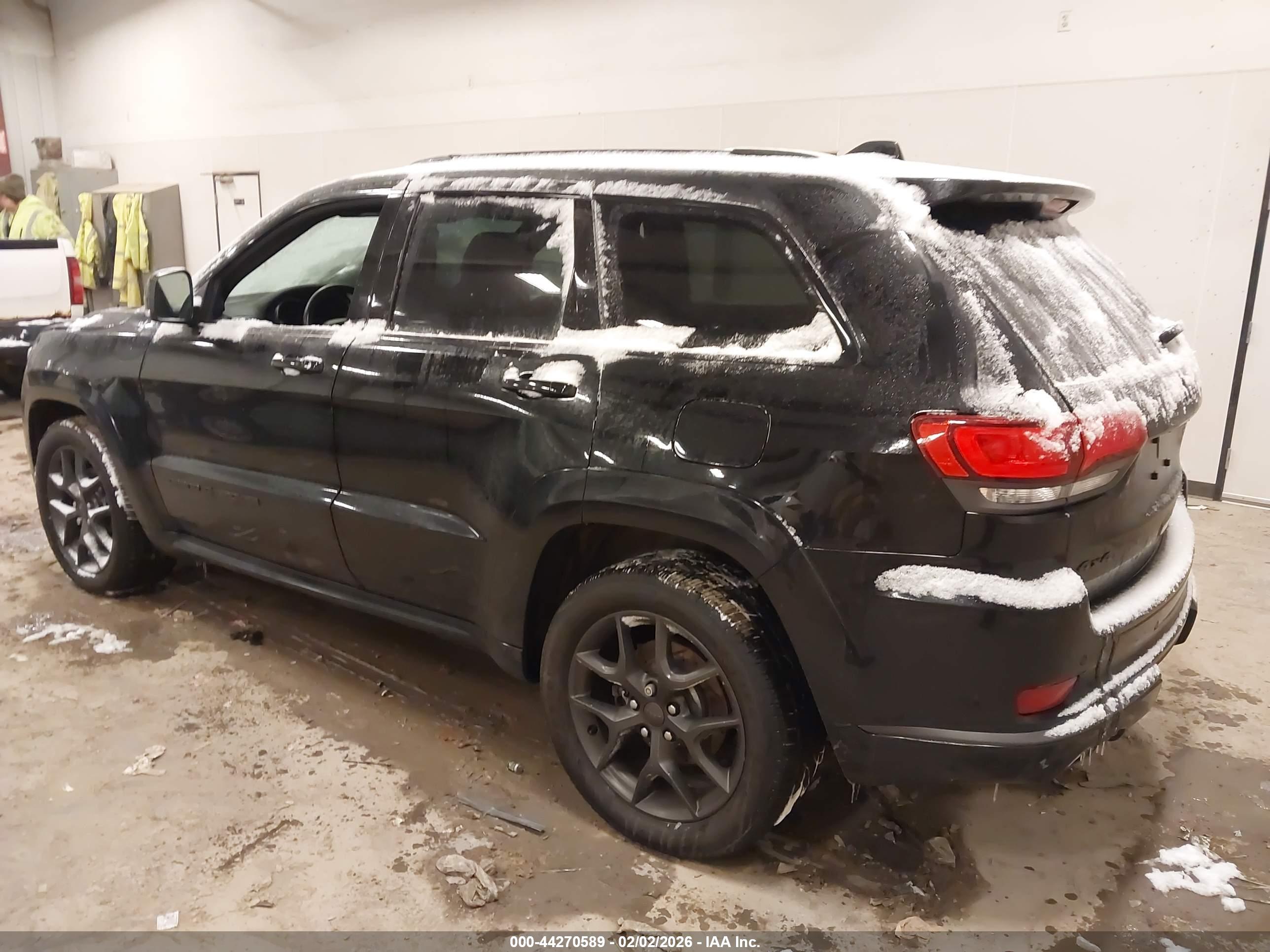 JEEP GRAND image 3