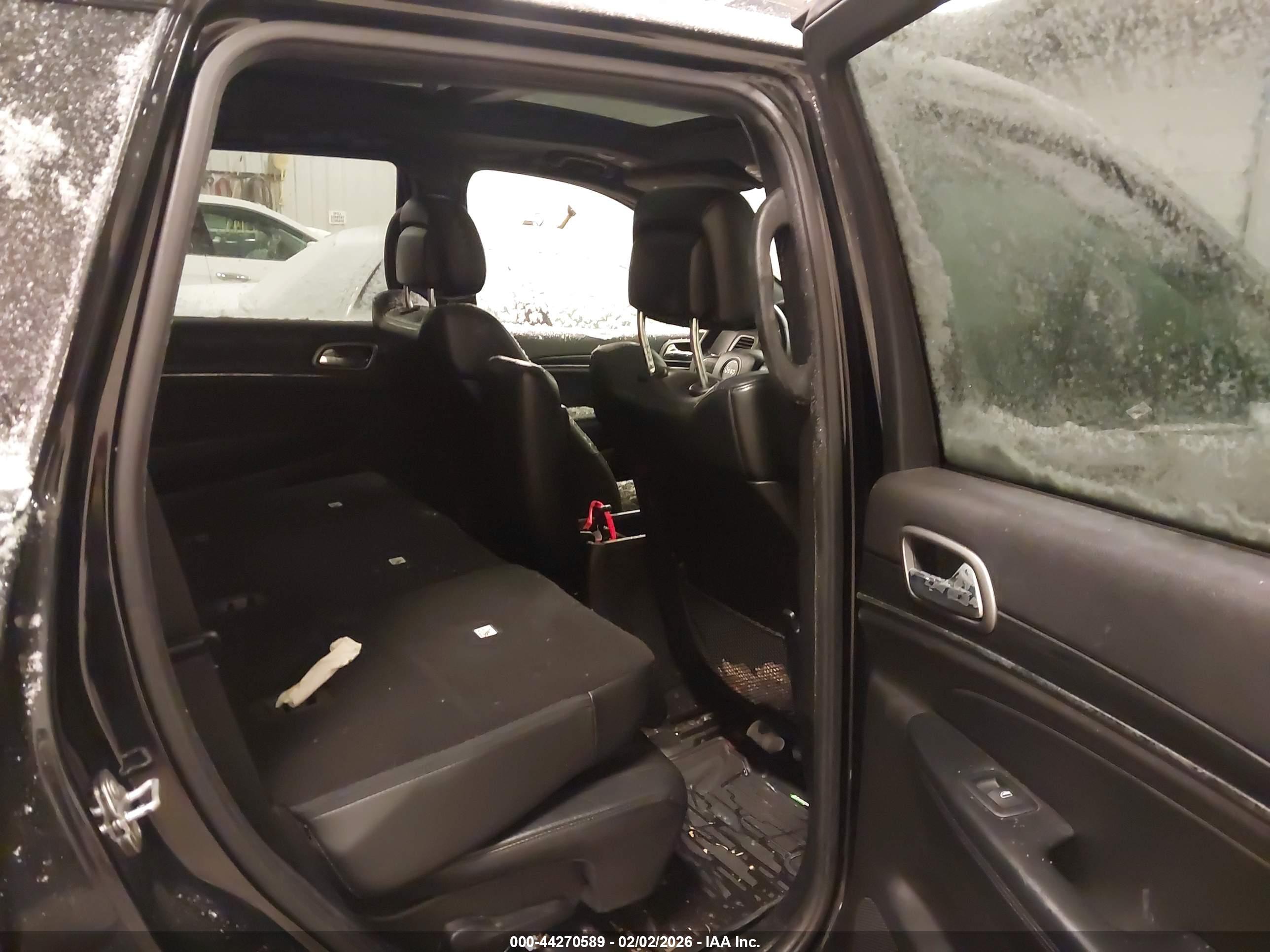 JEEP GRAND image 8