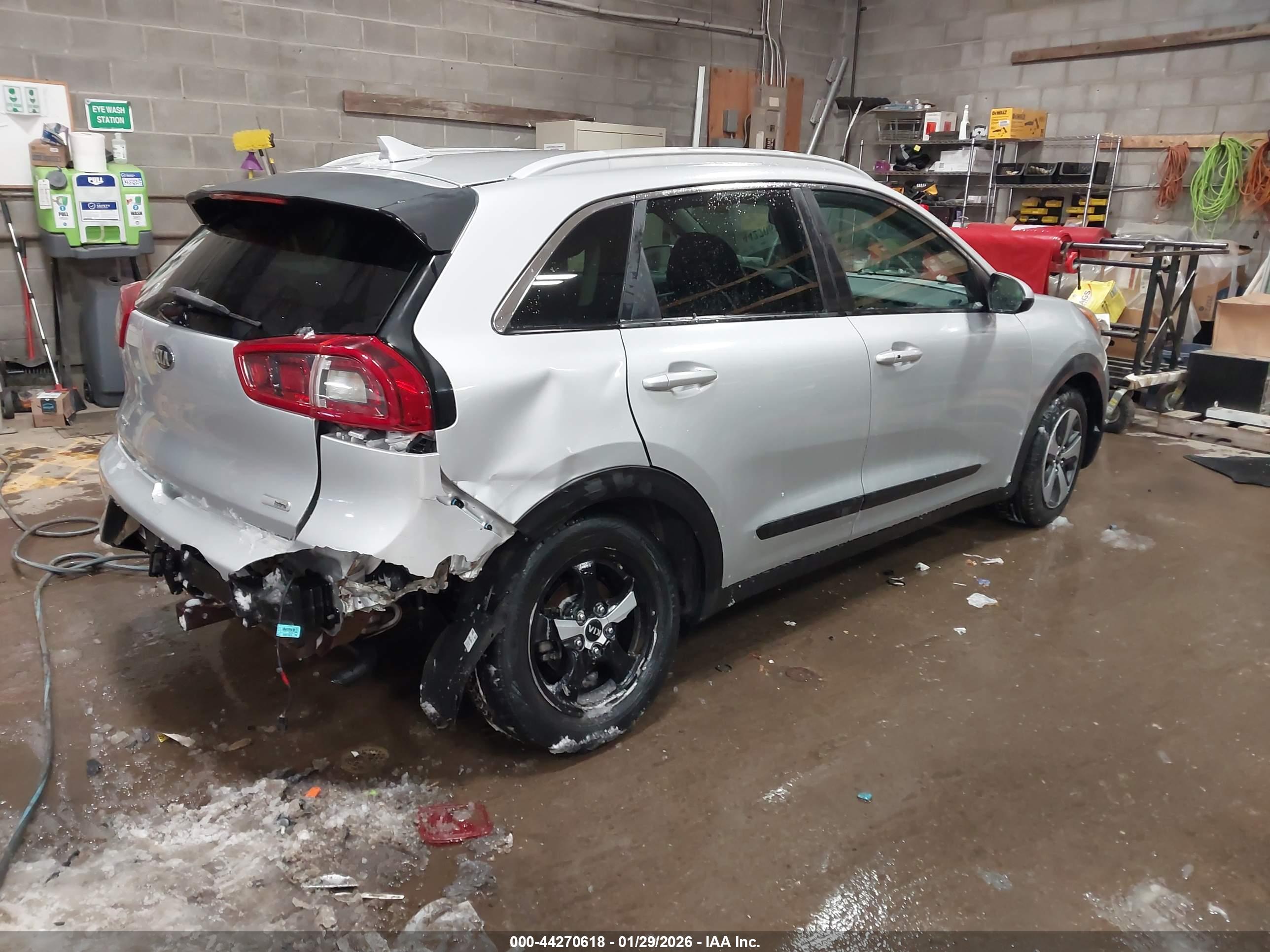 KIA NIRO image 4