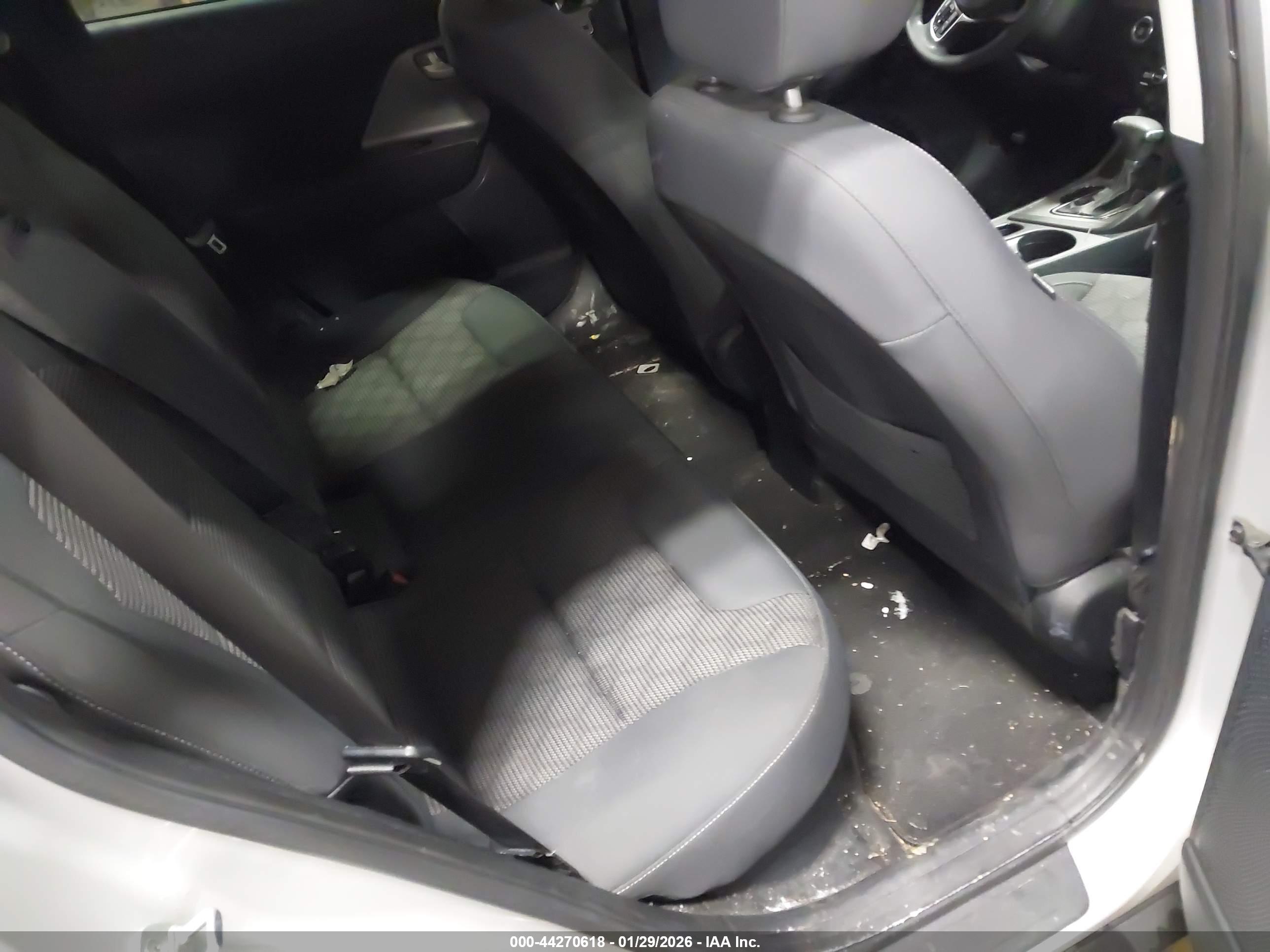 KIA NIRO image 8
