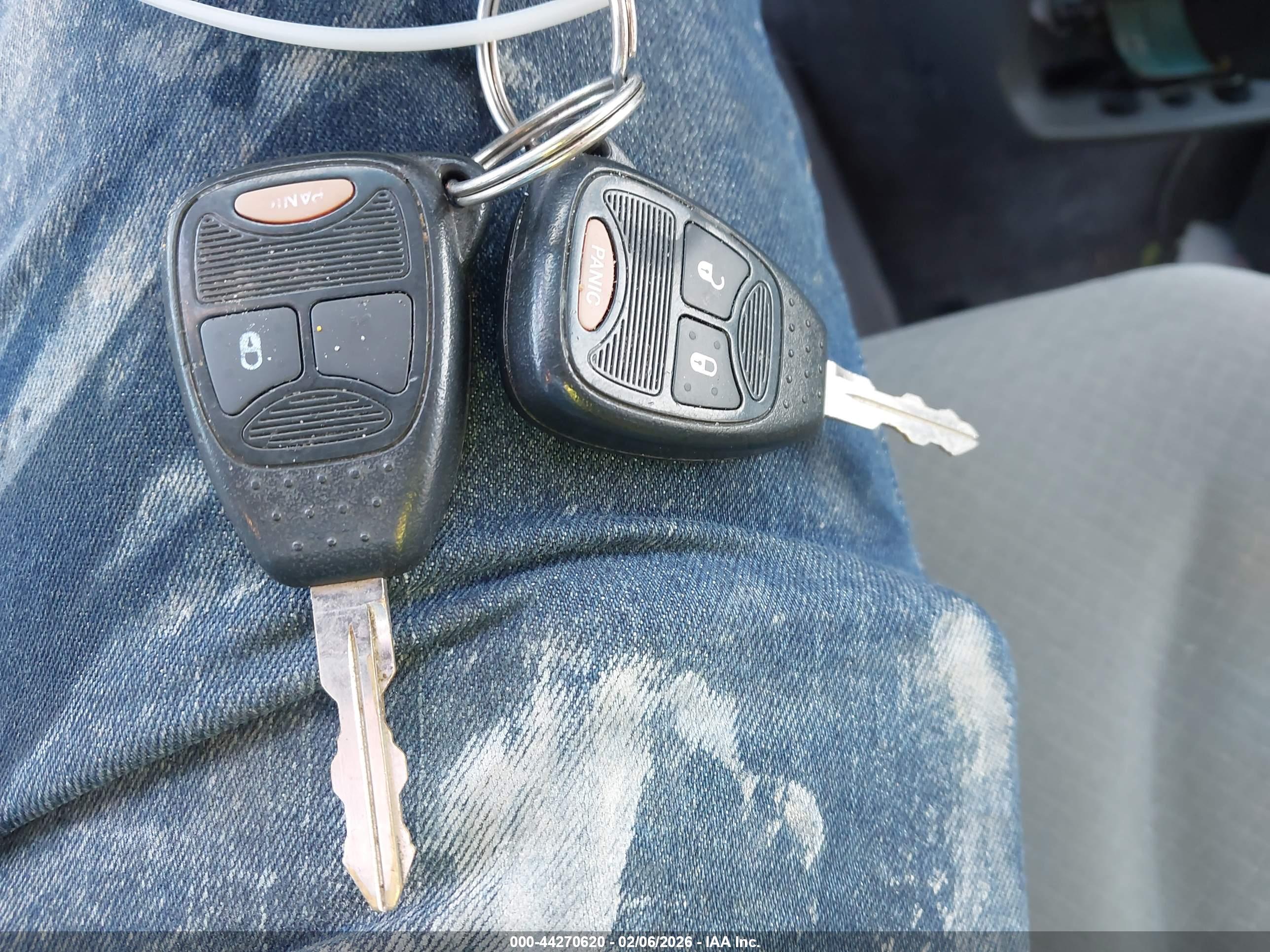 DODGE GRAND image 11