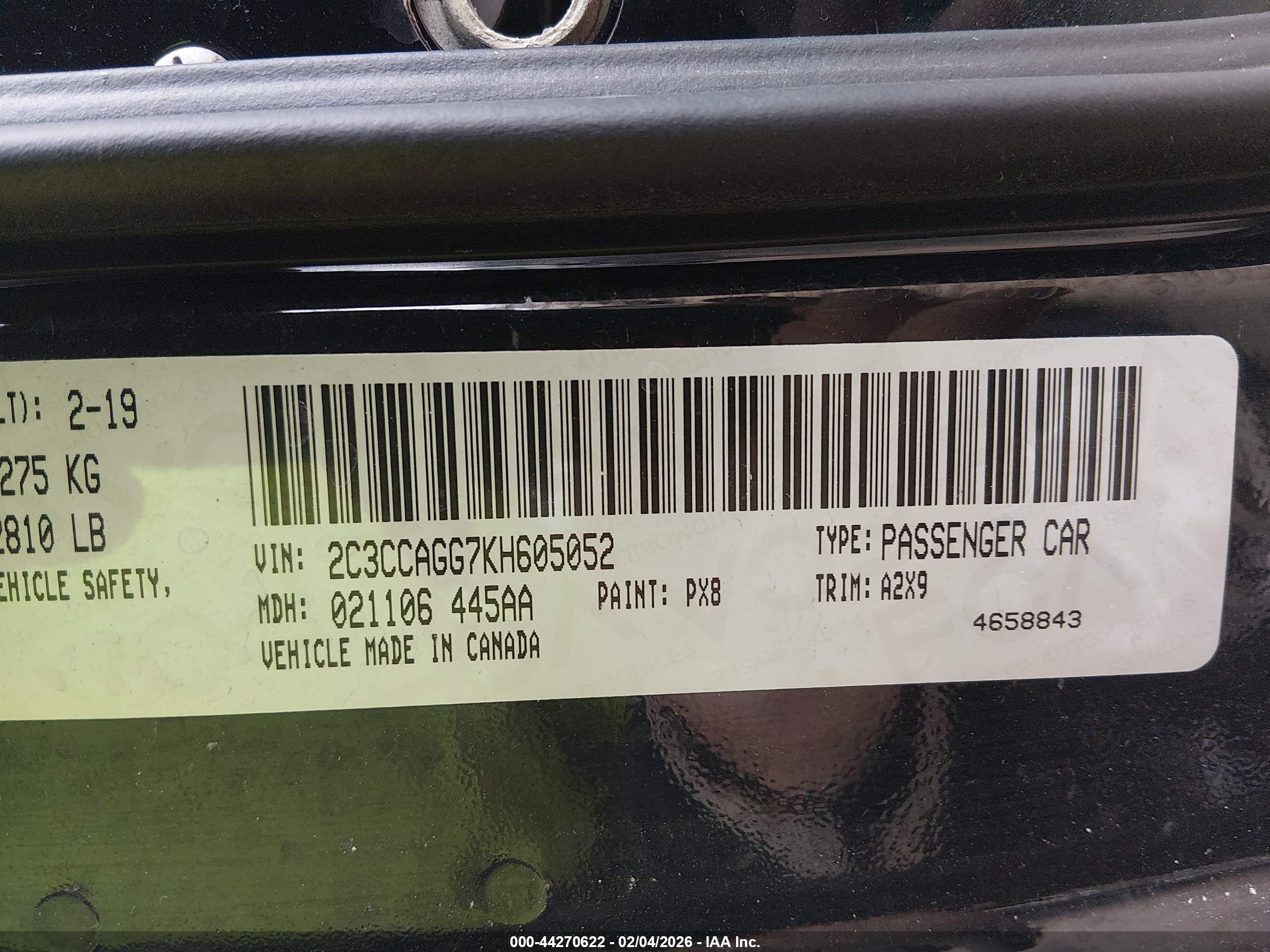 CHRYSLER 300 image 9