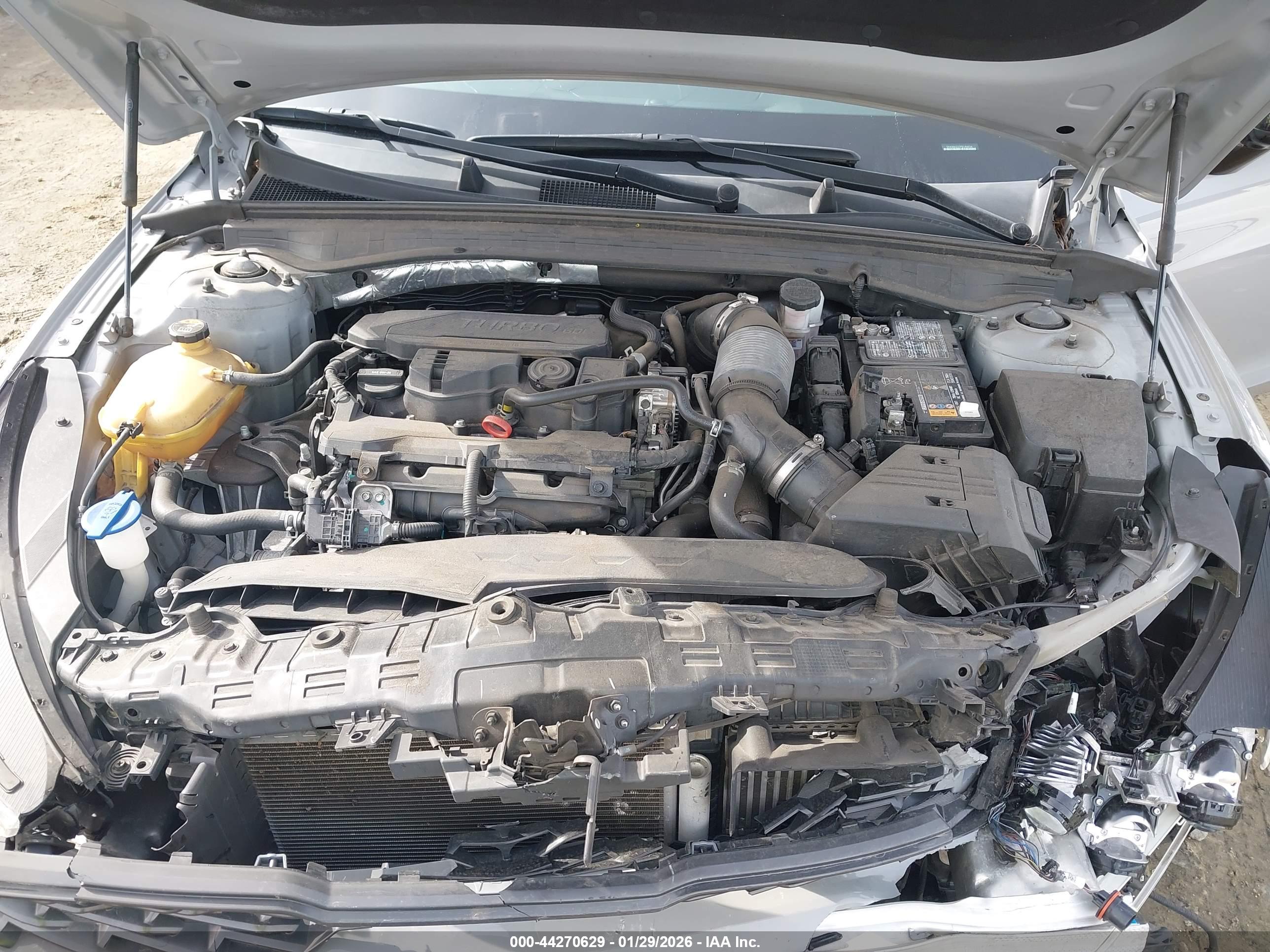 KIA K5 image 10