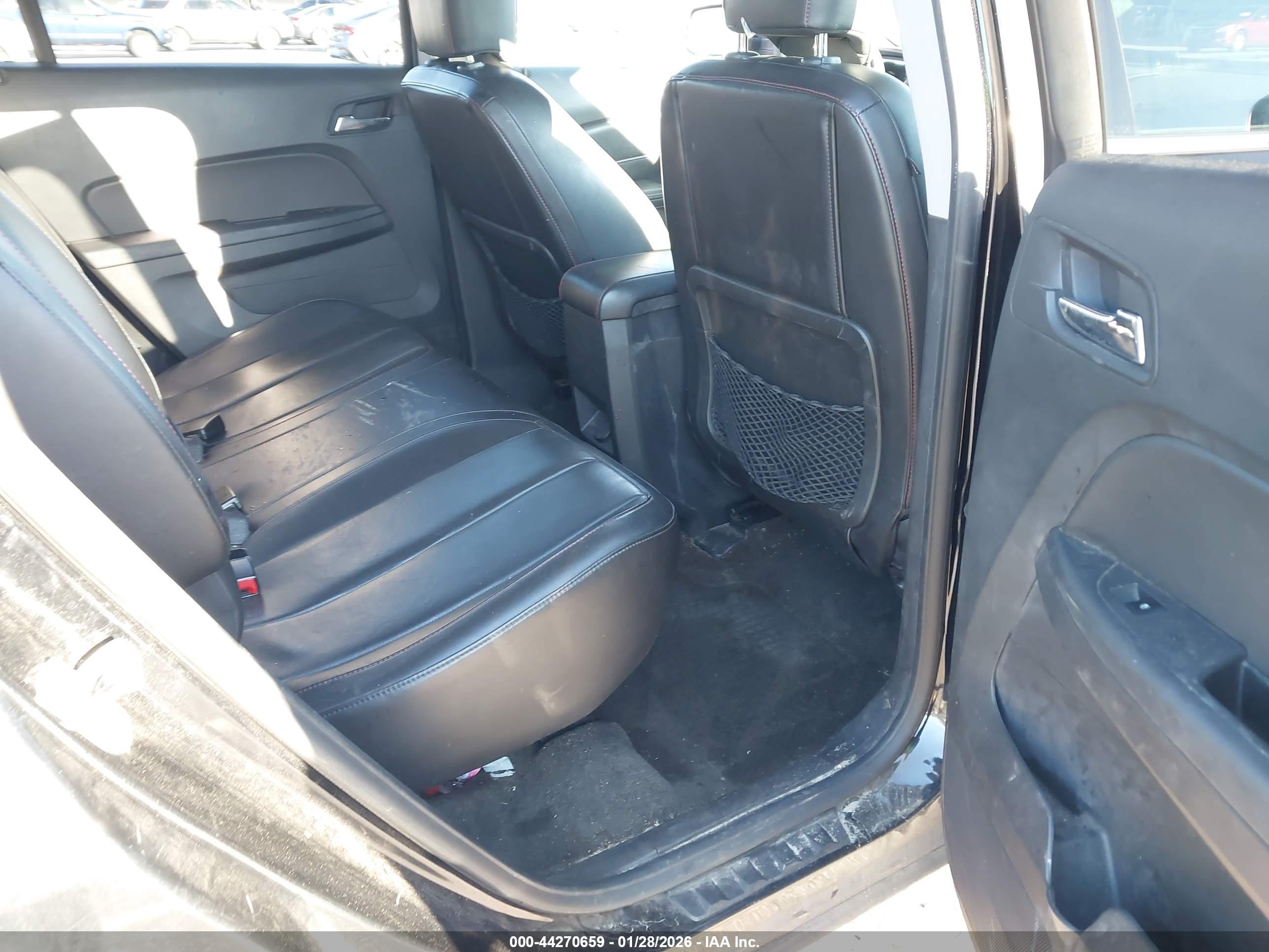 GMC TERRAIN image 8