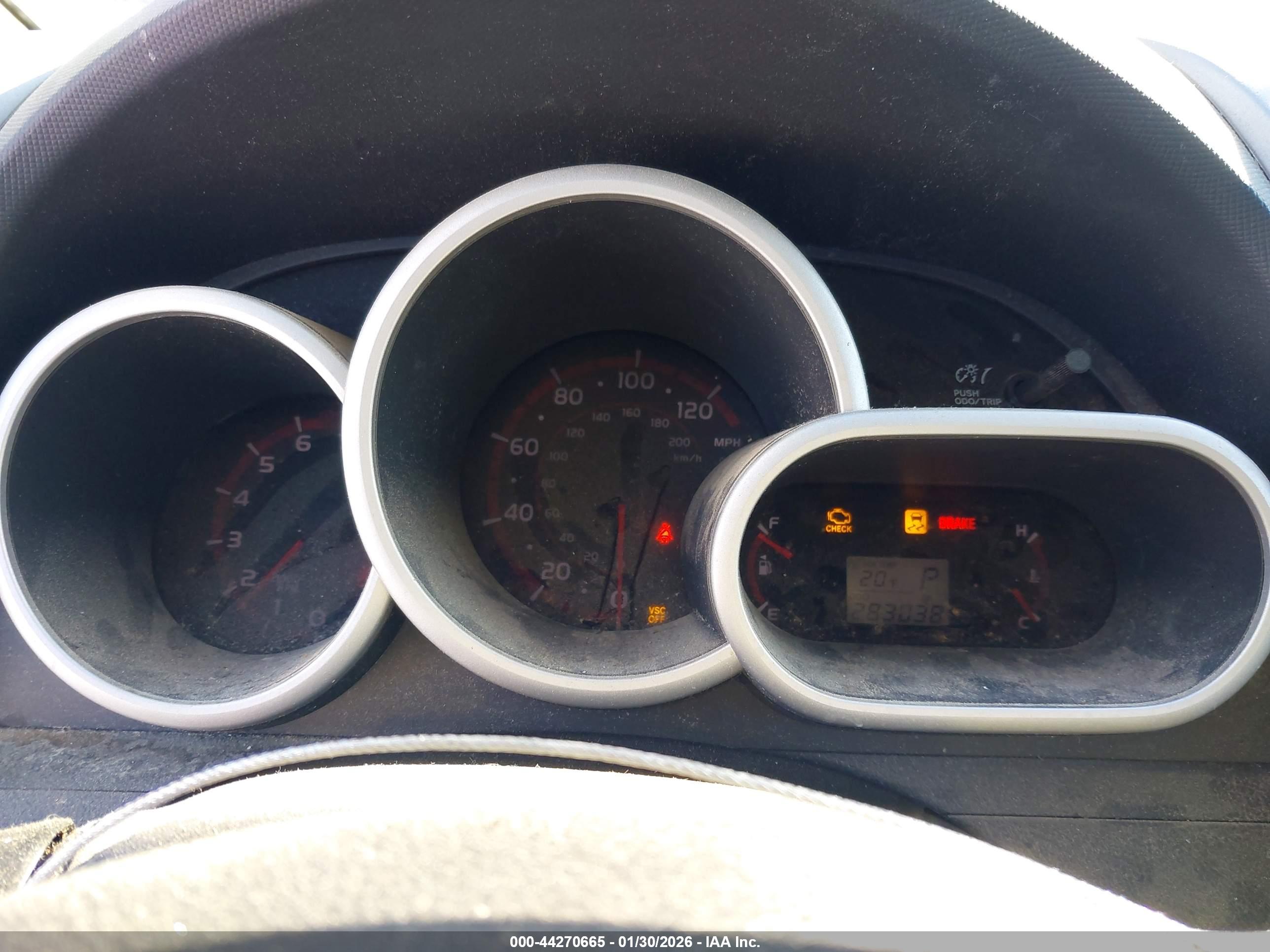 PONTIAC VIBE image 7