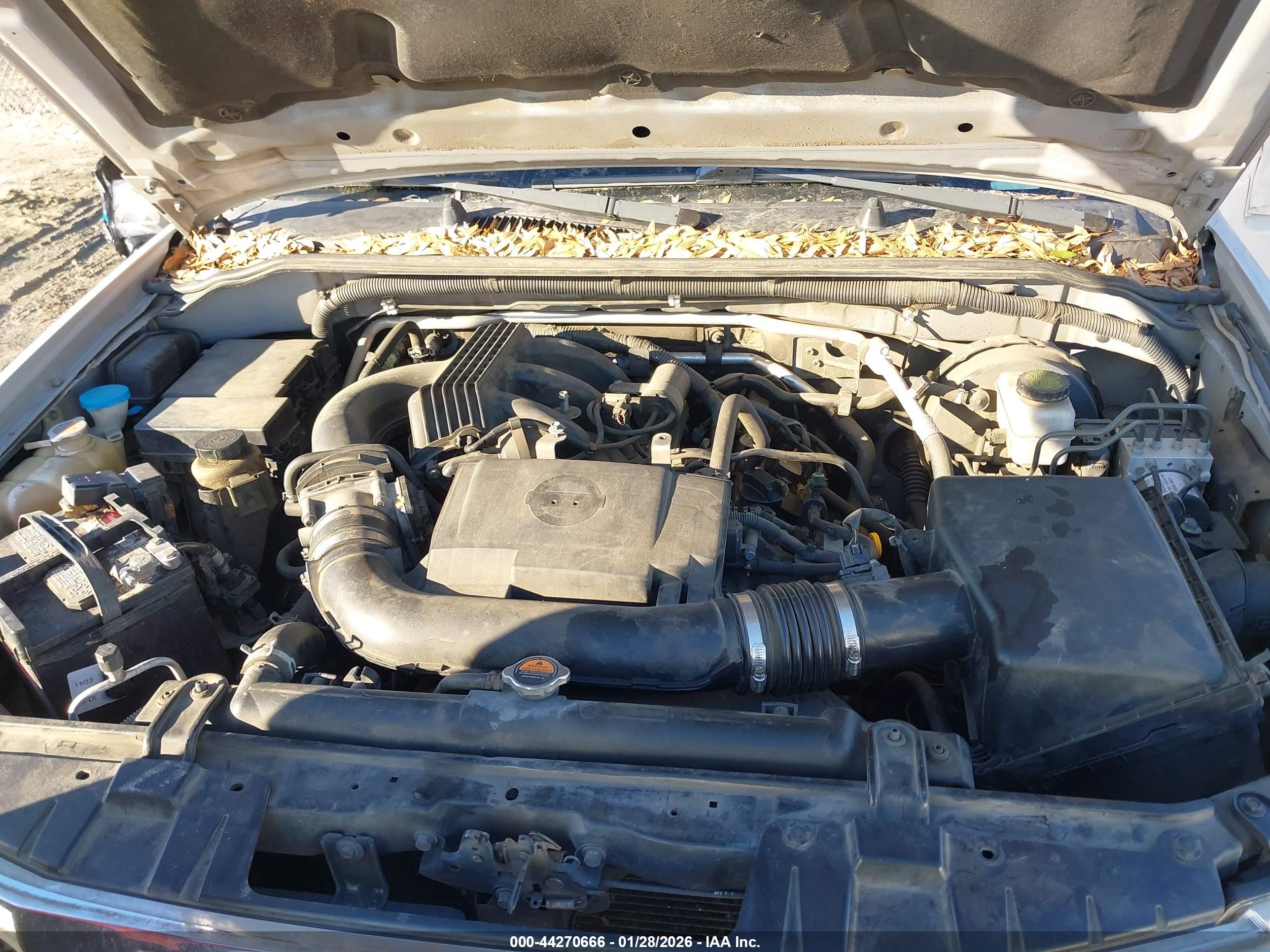 NISSAN FRONTIER image 10