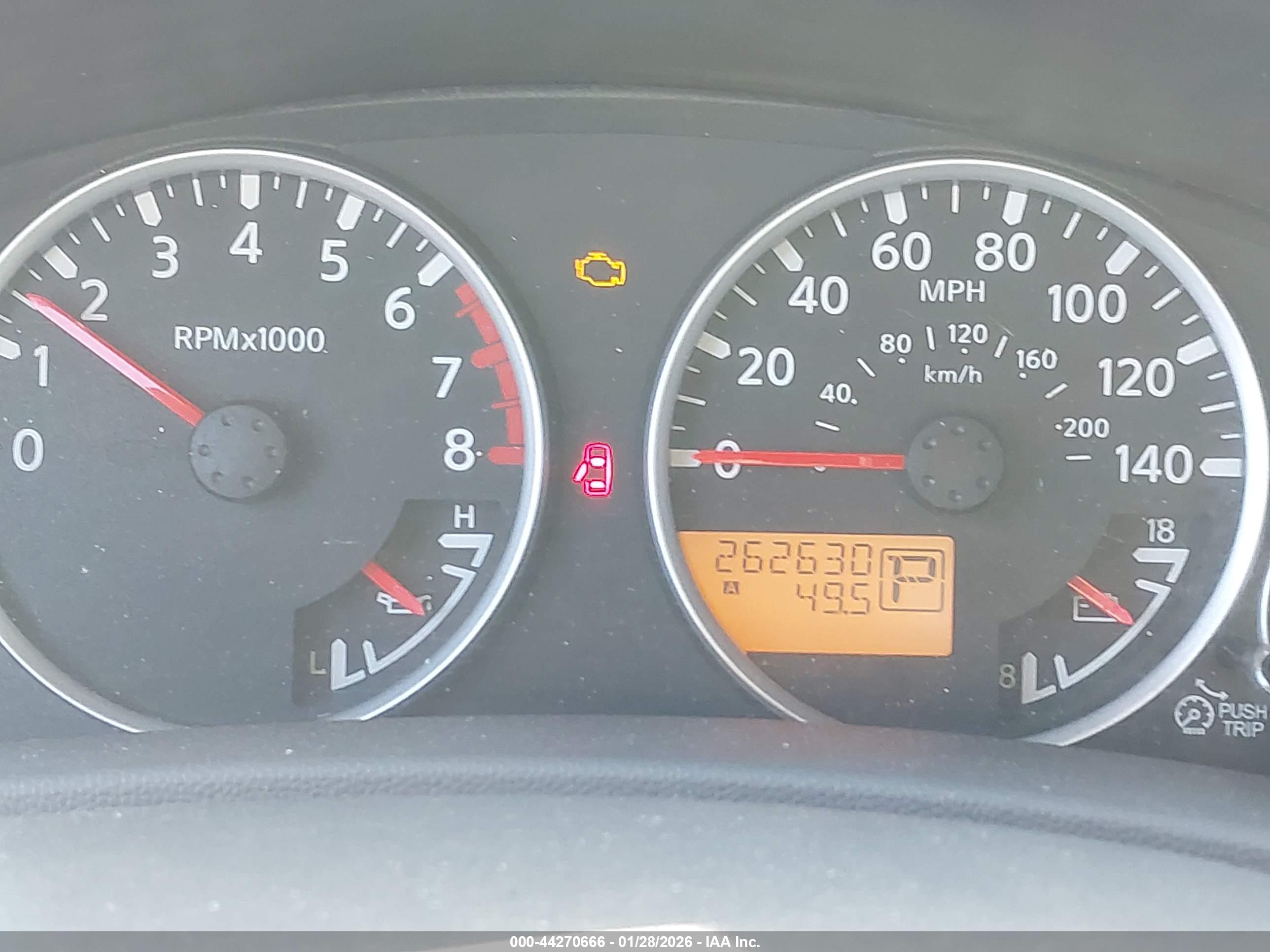 NISSAN FRONTIER image 7