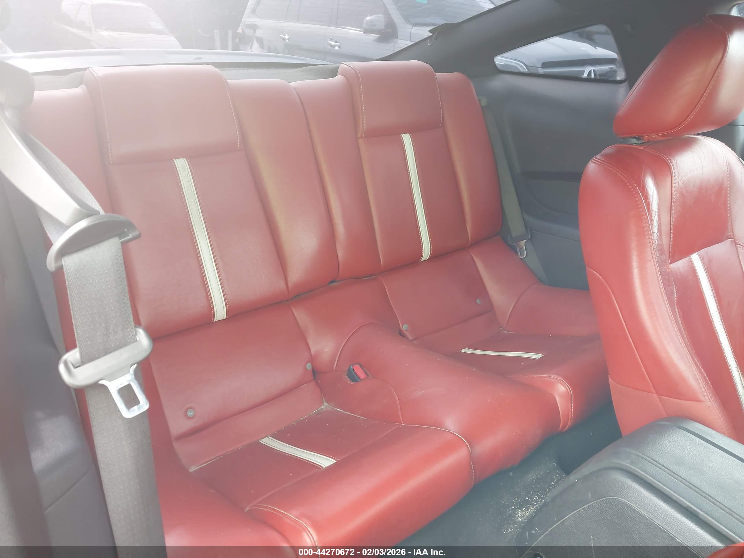 FORD MUSTANG image 8