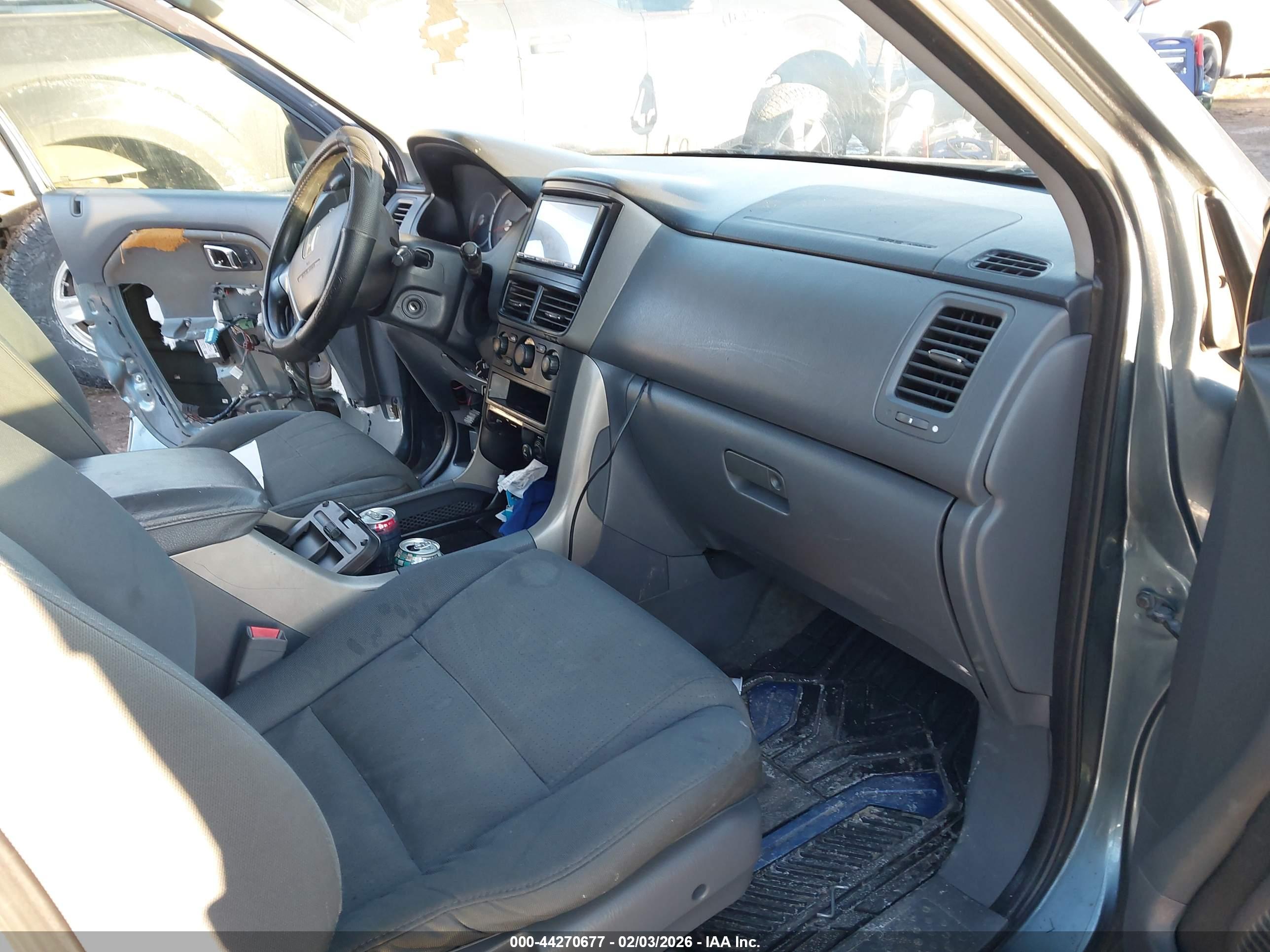 HONDA PILOT image 5
