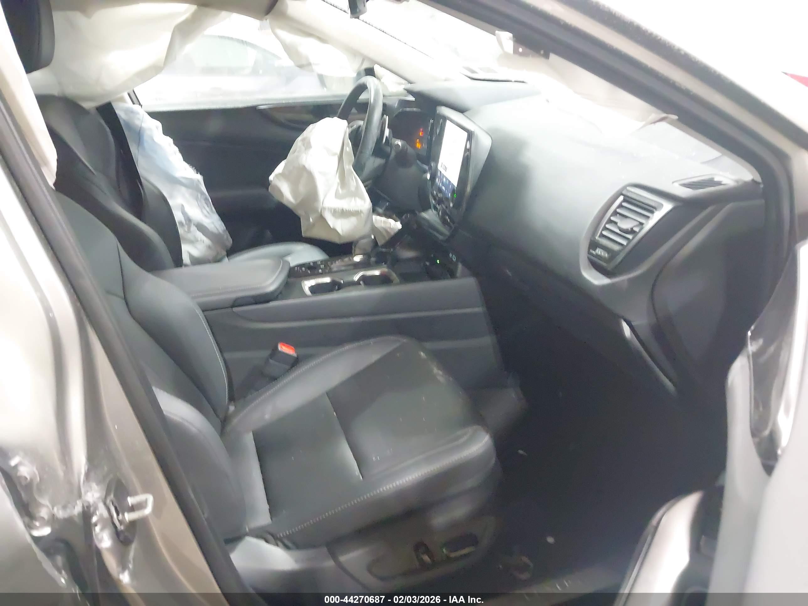 LEXUS NX image 5